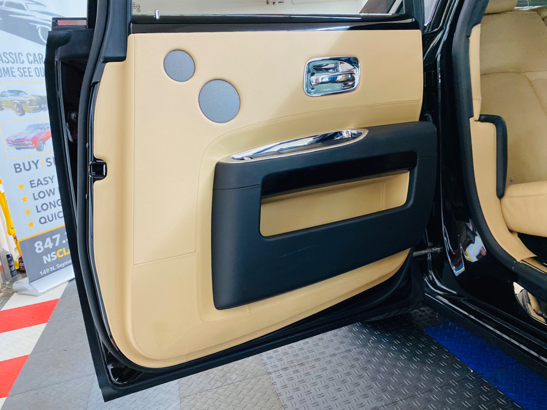 Used 2011 Rolls-Royce Ghost - LUXURY AT ITS FINEST - VERY CLEAN WITH LOW MILES - SEE VIDEO | St. Petersburg, FL