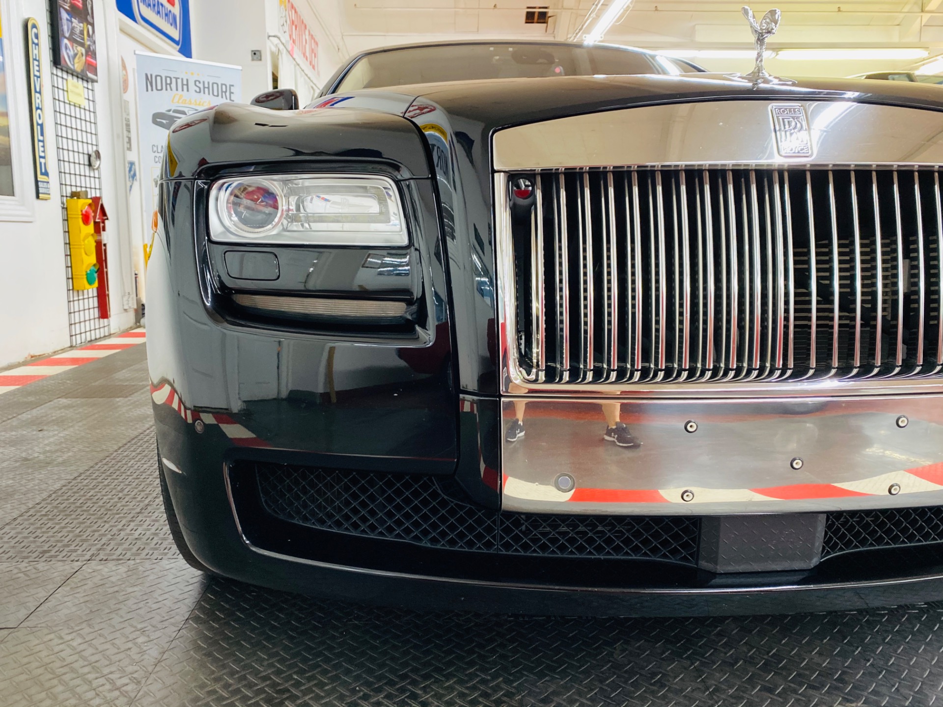 Used 2011 Rolls-Royce Ghost - LUXURY AT ITS FINEST - VERY CLEAN WITH LOW MILES - SEE VIDEO | St. Petersburg, FL
