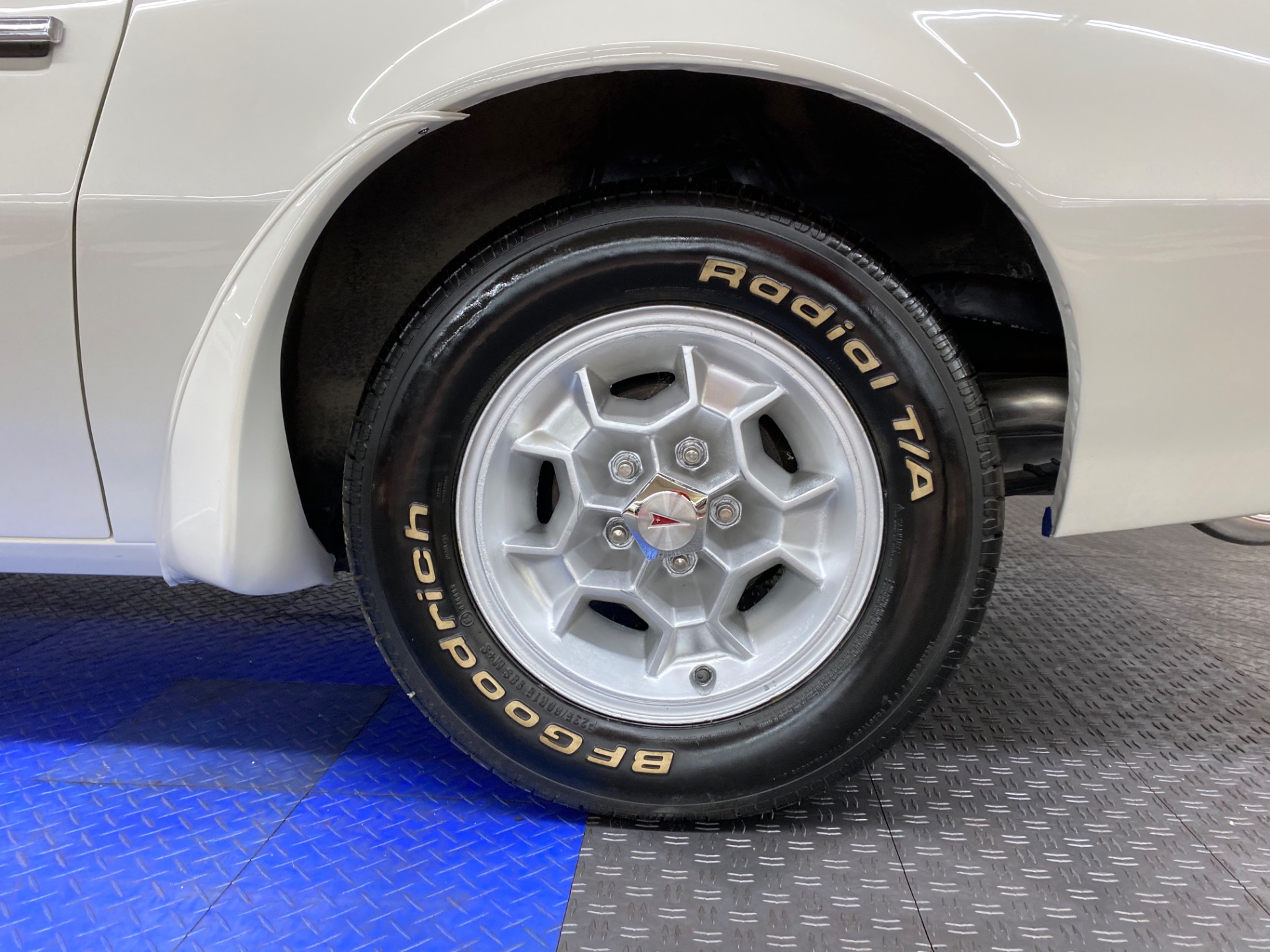 Used 1973 Pontiac Trans Am - 455 ENGINE - 4 SPEED - HIGH QUALITY RESTORATION - SEE VIDEO | Mundelein, IL