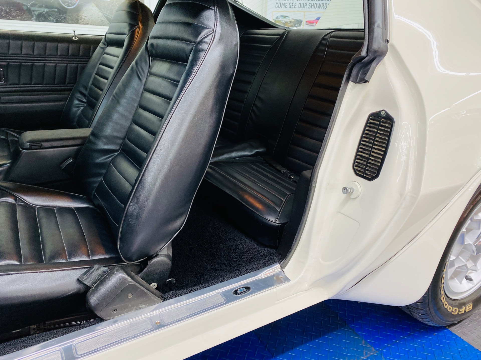 Used 1973 Pontiac Trans Am - 455 ENGINE - 4 SPEED - HIGH QUALITY RESTORATION - SEE VIDEO | Mundelein, IL