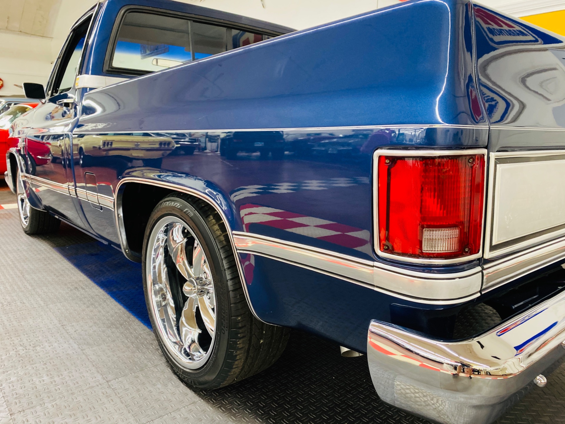 Used 1984 Chevrolet Pickup - C10 SILVERADO - VERY CLEAN SOUTHERN TRUCK - SEE VIDEO | St. Petersburg, FL