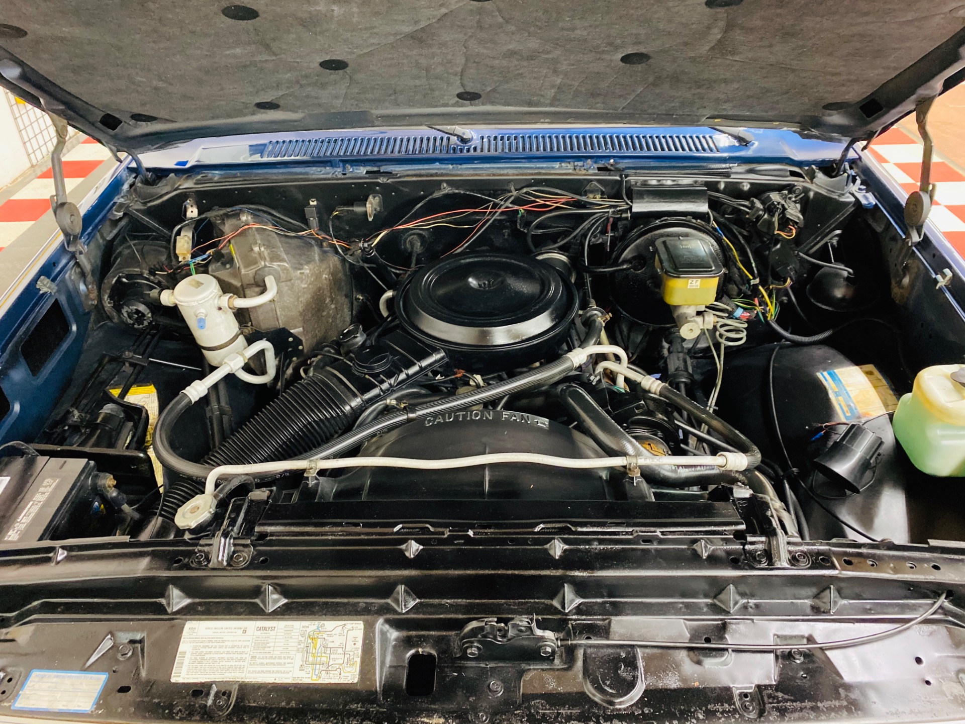 Used 1984 Chevrolet Pickup - C10 SILVERADO - VERY CLEAN SOUTHERN TRUCK - SEE VIDEO | St. Petersburg, FL