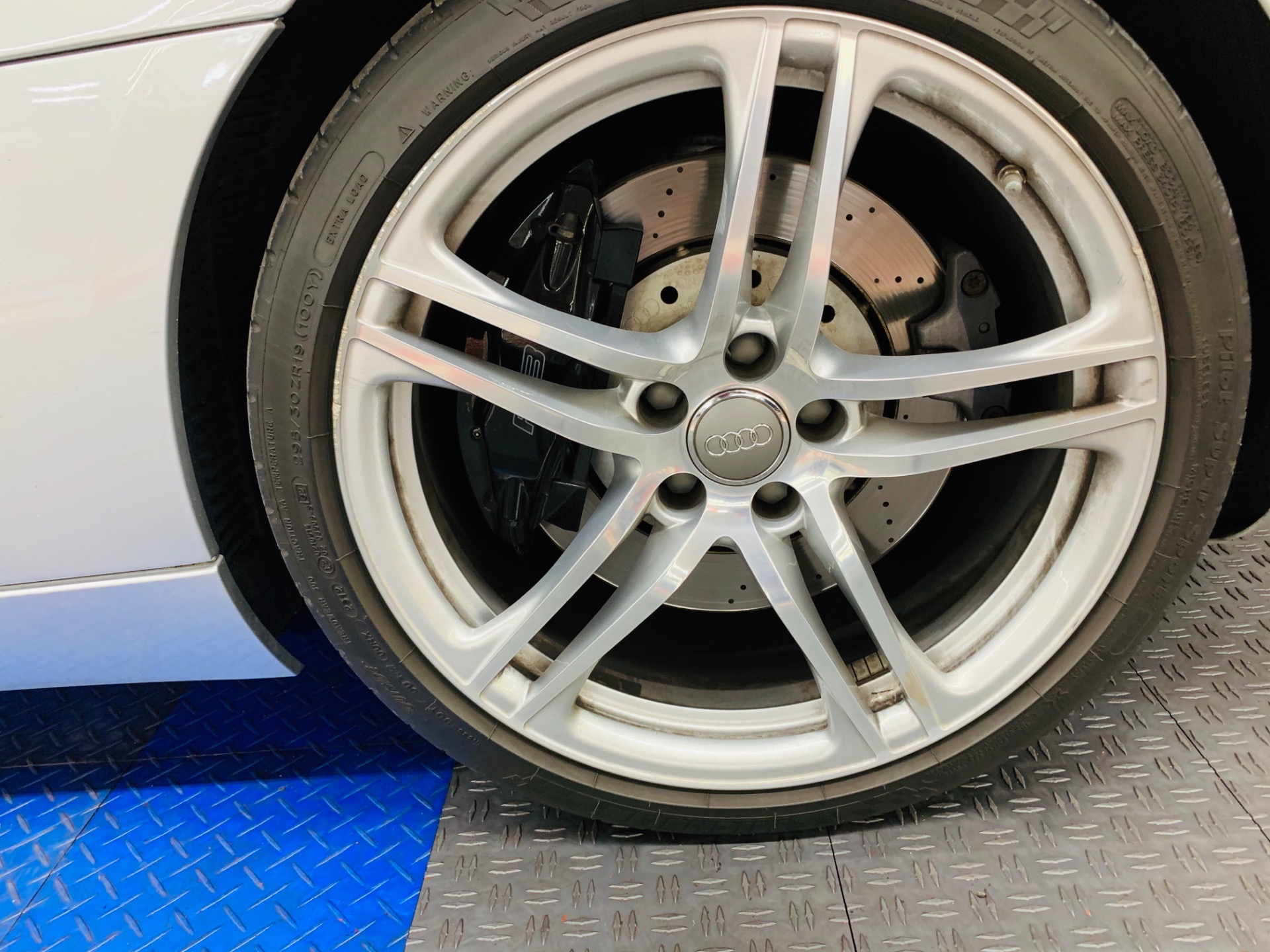 Used 2008 Audi R8 - QUATTRO - V8 ENGINE - VERY CLEAN - | St. Petersburg, FL