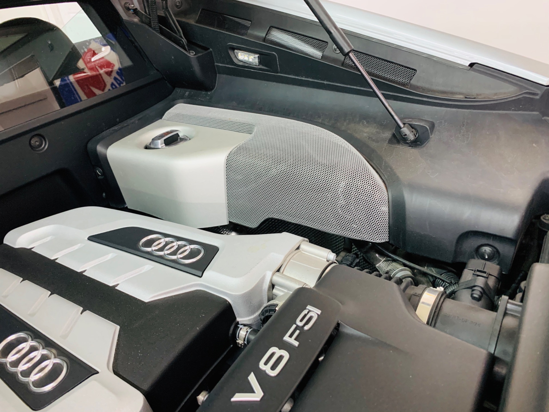 Used 2008 Audi R8 - QUATTRO - V8 ENGINE - VERY CLEAN - | St. Petersburg, FL