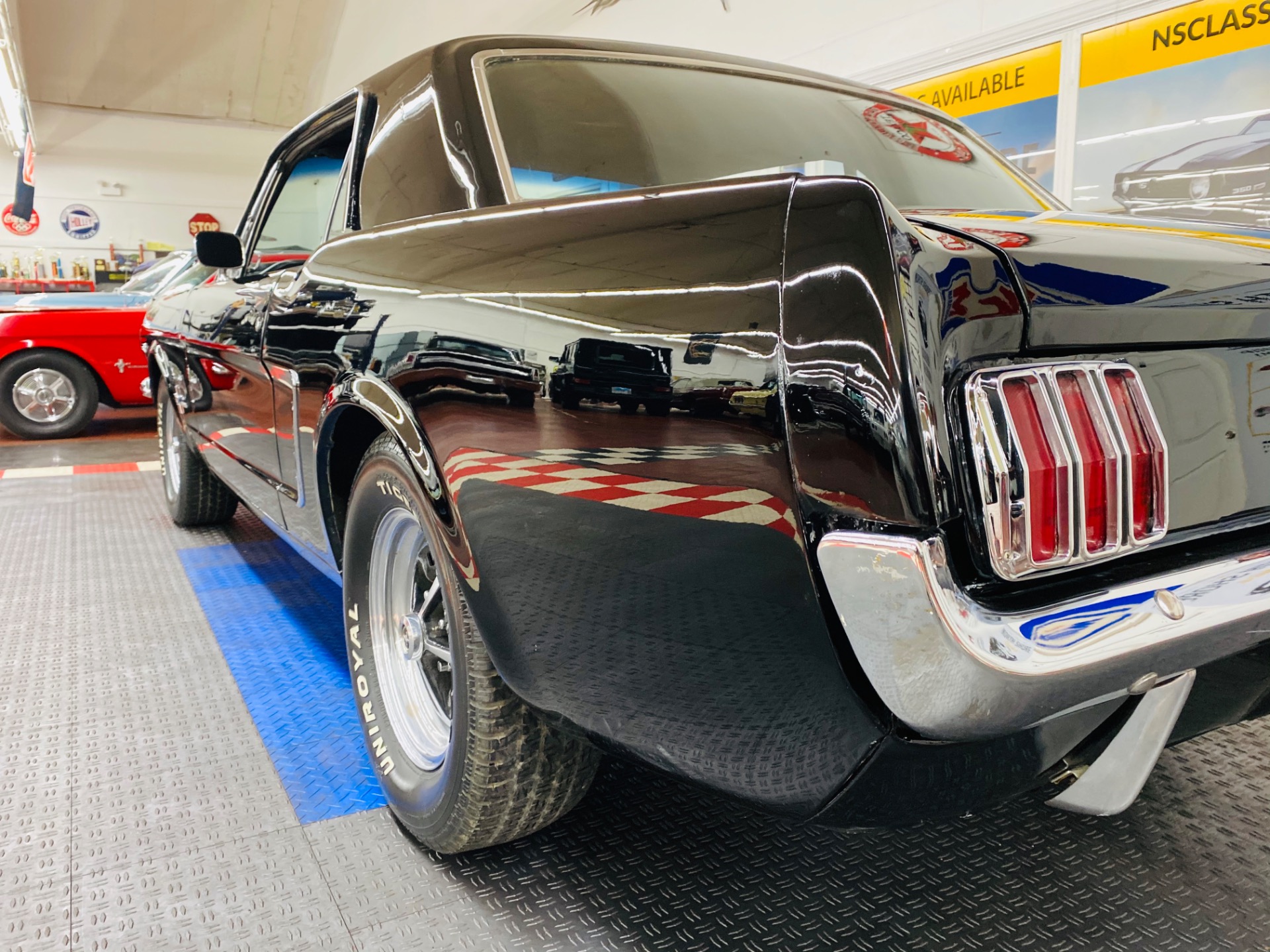 Used 1965 FORD MUSTANG - 289 V8 ENGINE - FACTORY A/C - POWER STEERING AND BRAKES - | Mundelein, IL