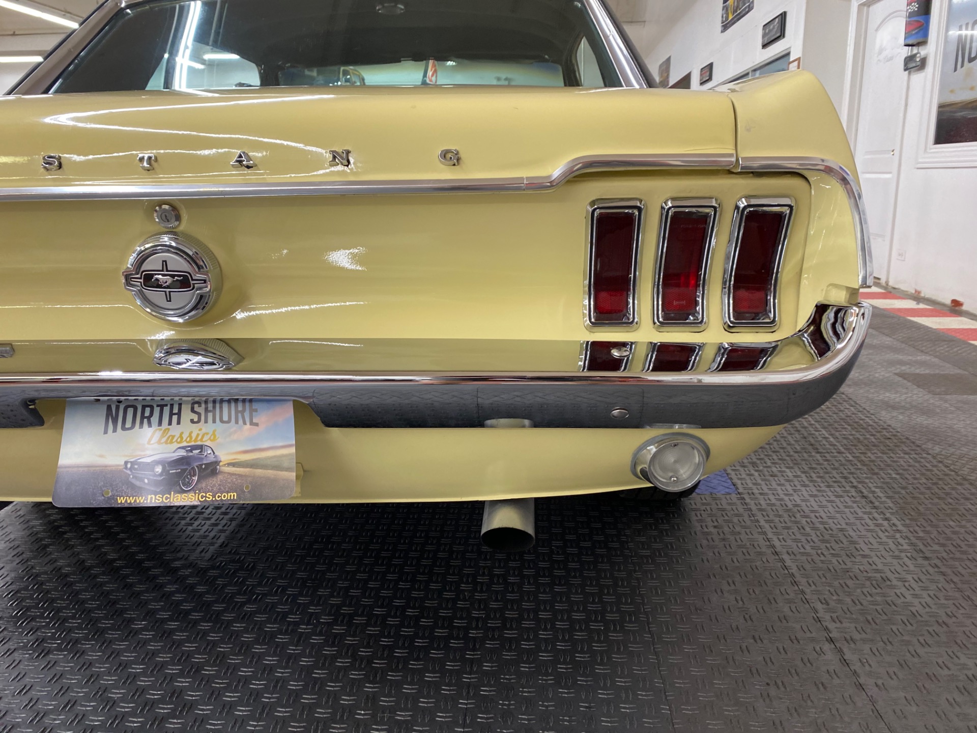 Used 1968 Ford Mustang -COUPE - MANUAL TRANS - CLEAN BODY - SEE VIDEO - | Mundelein, IL