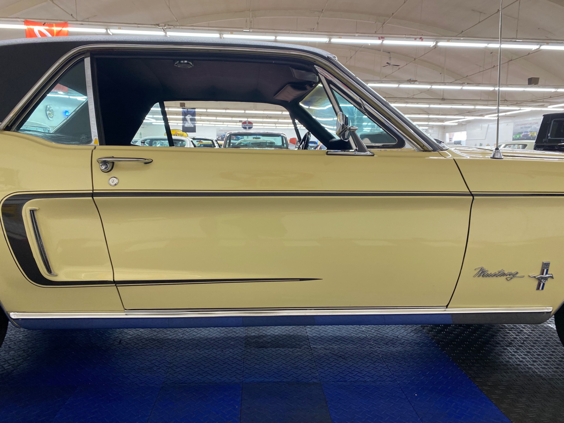 Used 1968 Ford Mustang -COUPE - MANUAL TRANS - CLEAN BODY - SEE VIDEO - | Mundelein, IL