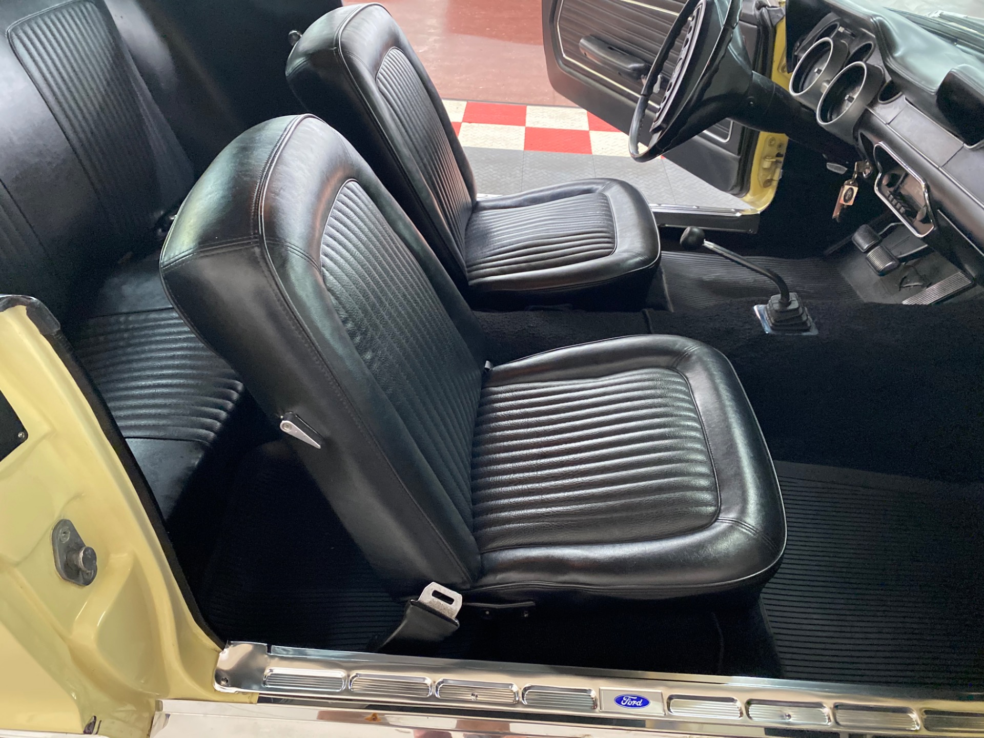 Used 1968 Ford Mustang -COUPE - MANUAL TRANS - CLEAN BODY - SEE VIDEO - | Mundelein, IL