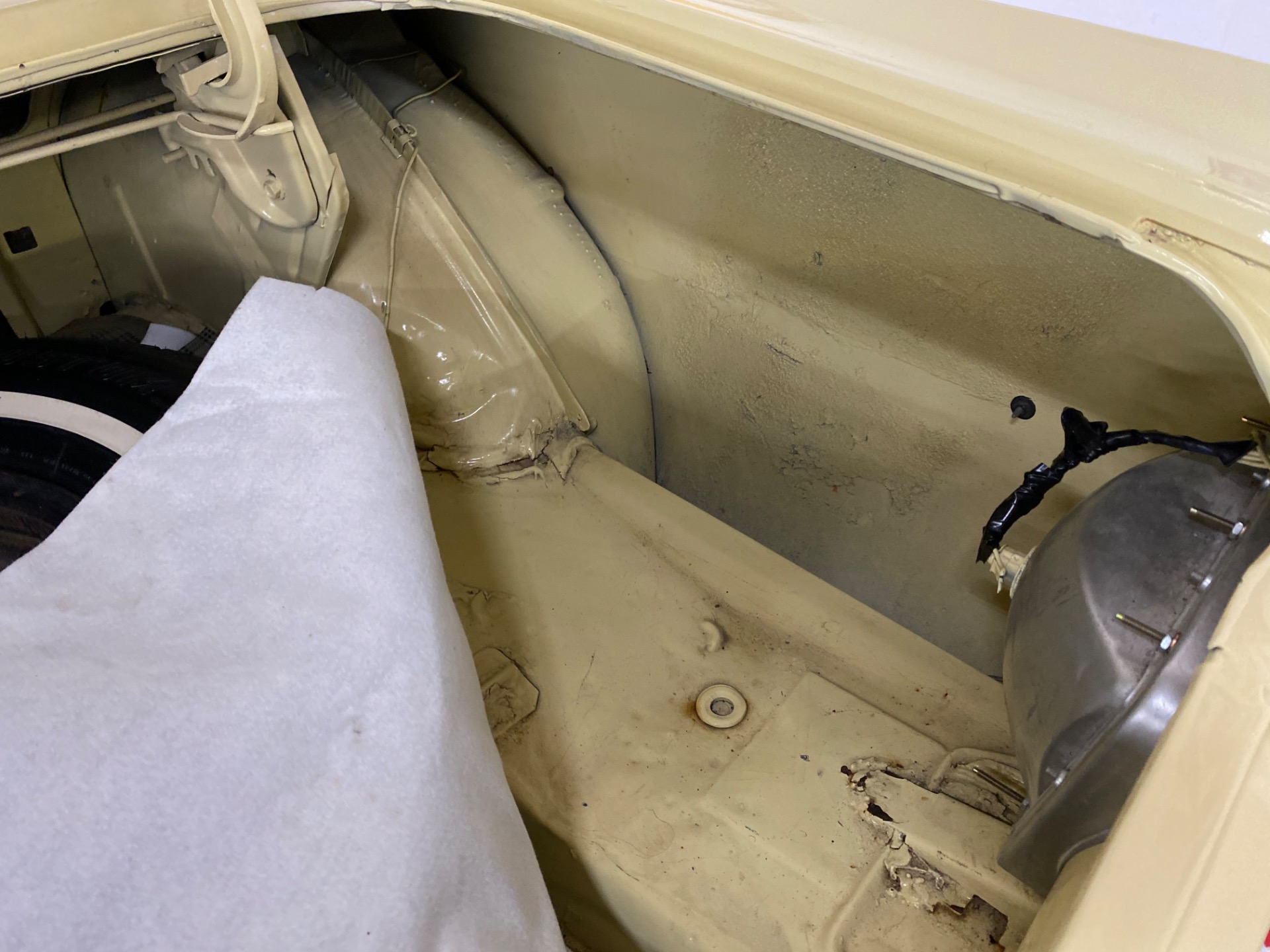 Used 1968 Ford Mustang -COUPE - MANUAL TRANS - CLEAN BODY - SEE VIDEO - | Mundelein, IL