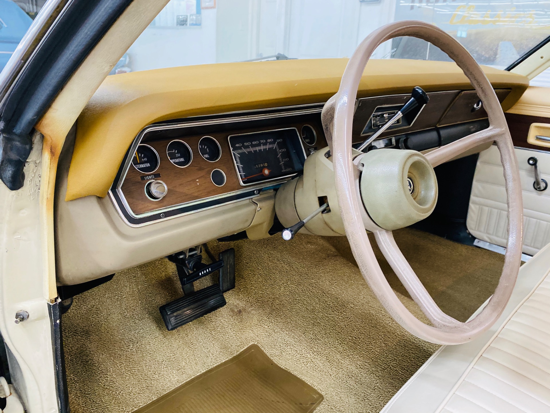 Used 1973 Dodge Dart - CLEAN ORIGINAL CONDITION - 318 V8 ENGINE - SEE VIDEO - | St. Petersburg, FL