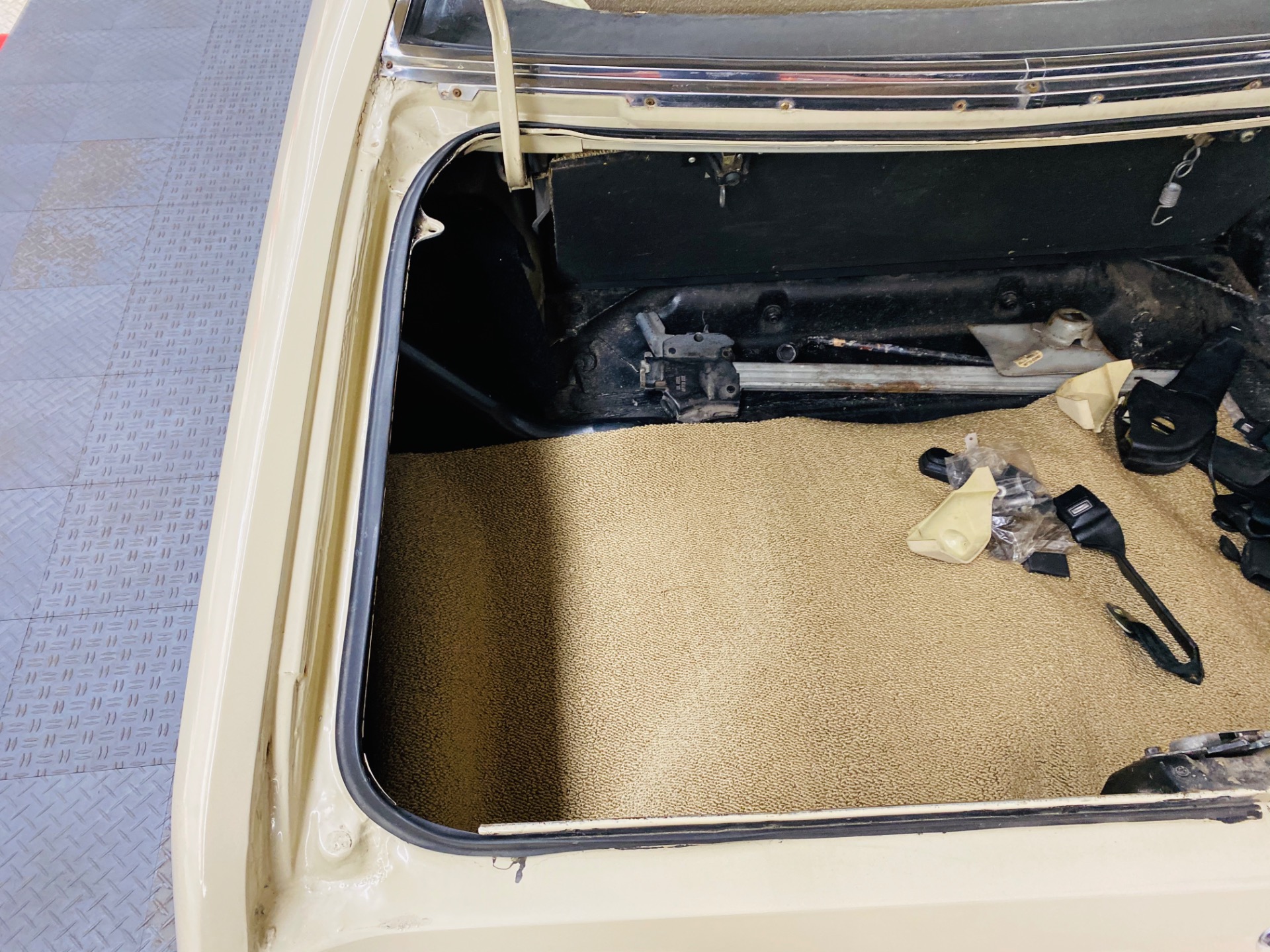 Used 1973 Dodge Dart - CLEAN ORIGINAL CONDITION - 318 V8 ENGINE - SEE VIDEO - | St. Petersburg, FL