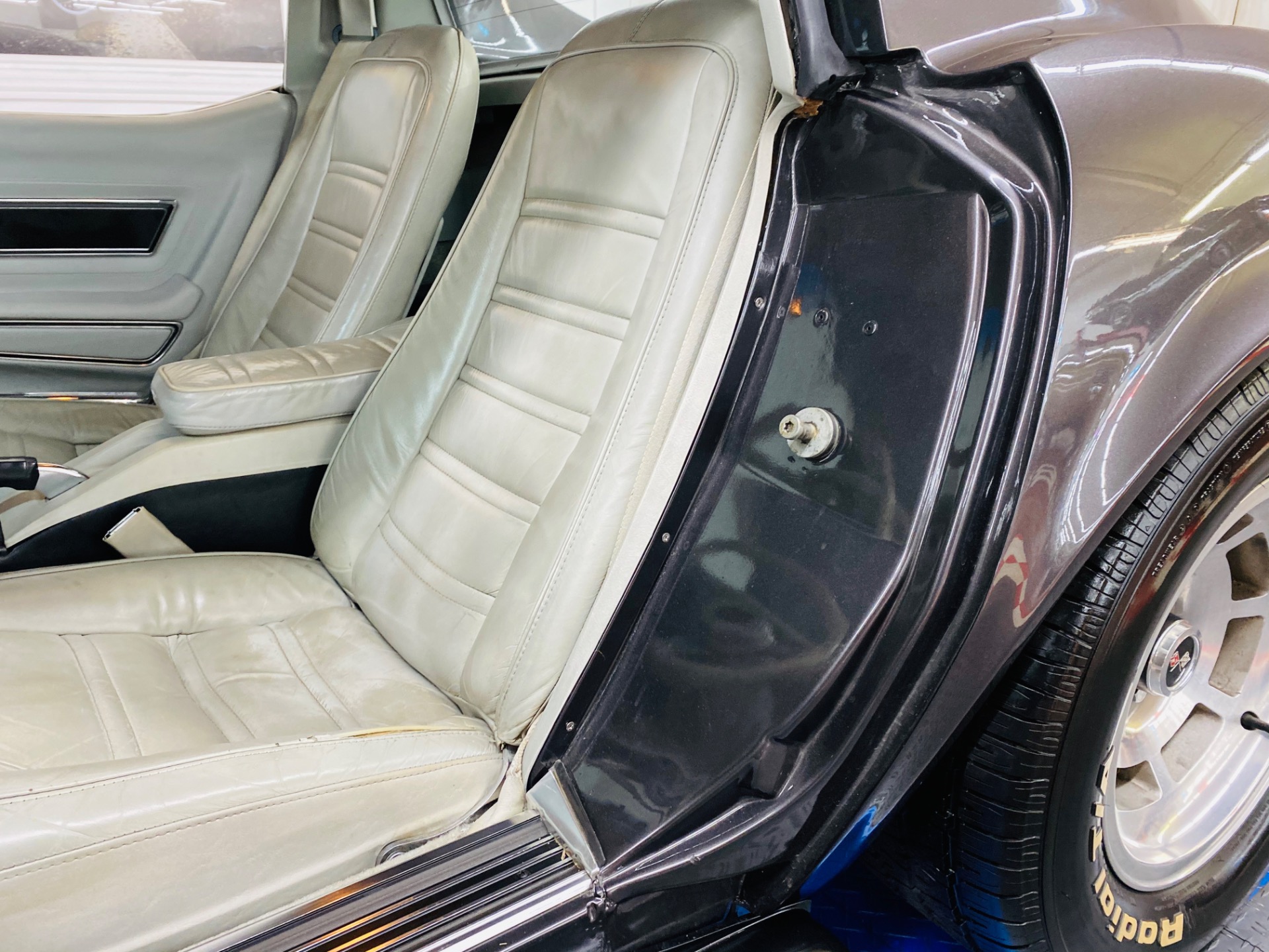 Used 1977 Chevrolet Corvette - RESTO MOD - T TOPS - DRIVES EXCELLENT - SEE VIDEO | St. Petersburg, FL