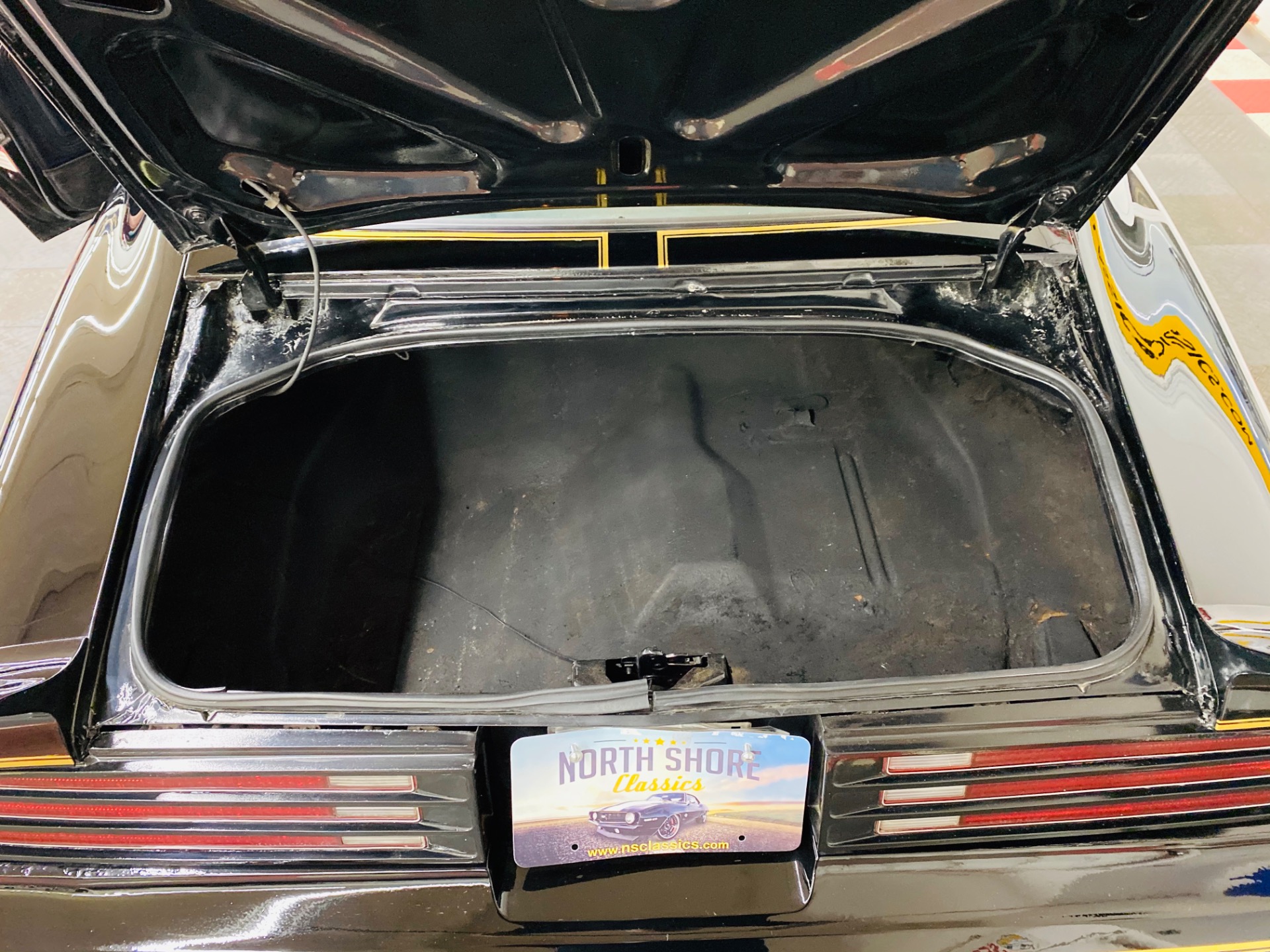 Used 1978 Pontiac Firebird - TRANS AM DECALS - 4 SPEED - 400 SBC ENGINE - SEE VIDEO - | Mundelein, IL