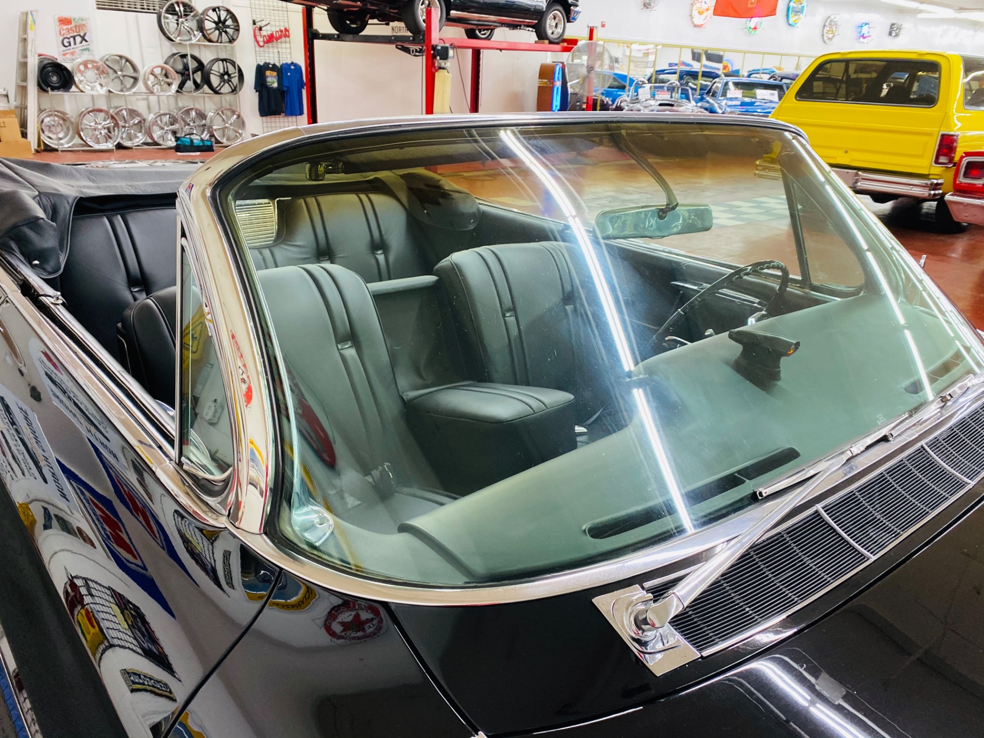 Used 1962 Cadillac Series 62 - CONVERTIBLE - BEAUTIFUL BLACK/WHITE COMBO - RUNS AND DRIVES EXCELLENT - | St. Petersburg, FL