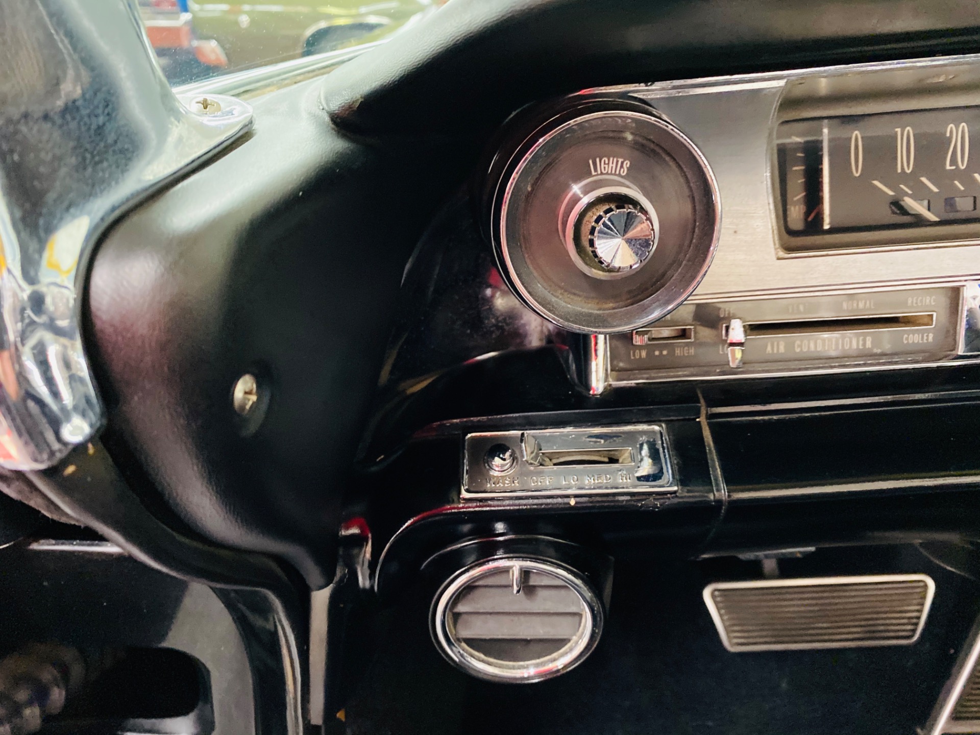 Used 1962 Cadillac Series 62 - CONVERTIBLE - BEAUTIFUL BLACK/WHITE COMBO - RUNS AND DRIVES EXCELLENT - | St. Petersburg, FL