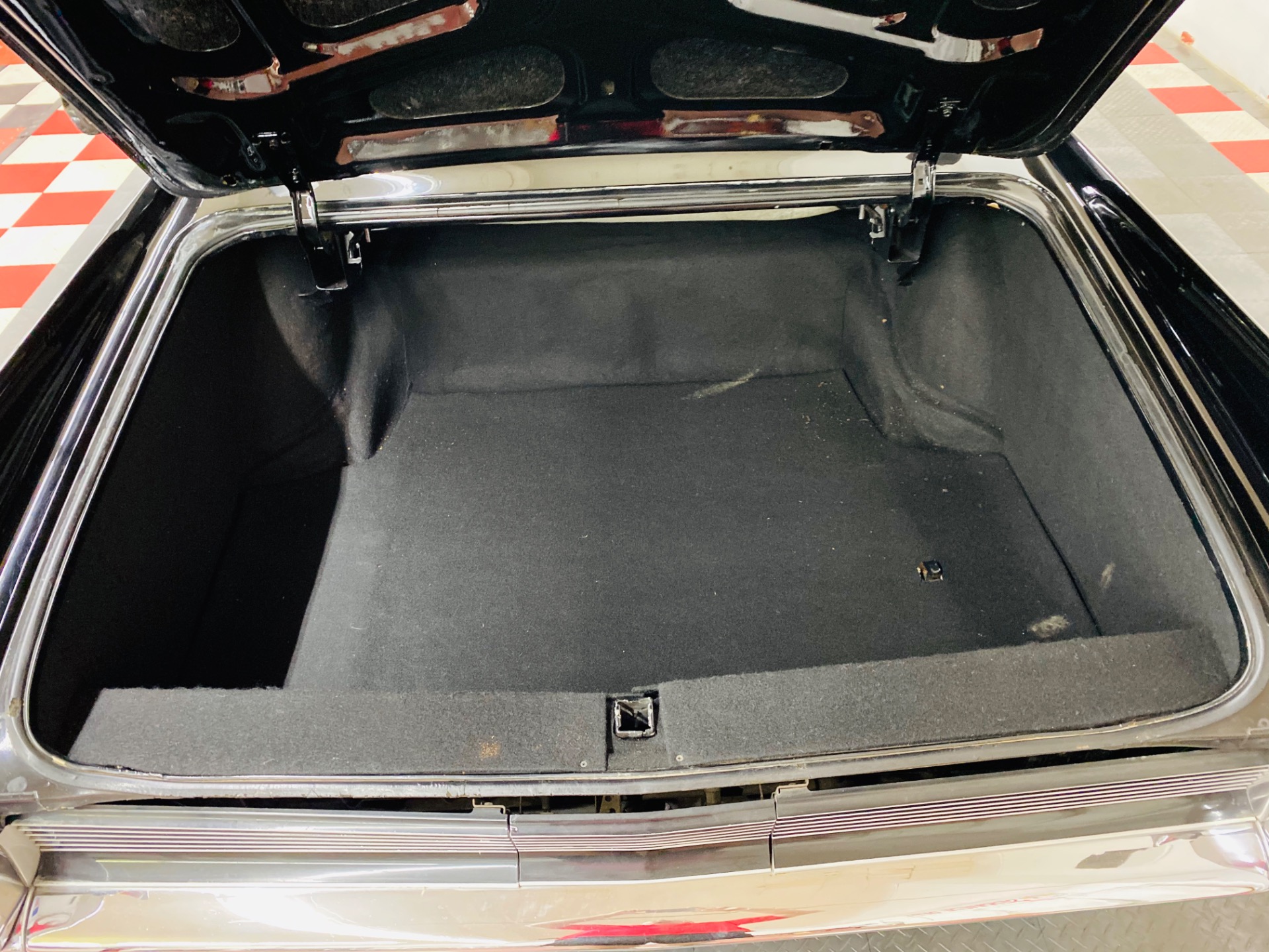 Used 1962 Cadillac Series 62 - CONVERTIBLE - BEAUTIFUL BLACK/WHITE COMBO - RUNS AND DRIVES EXCELLENT - | St. Petersburg, FL