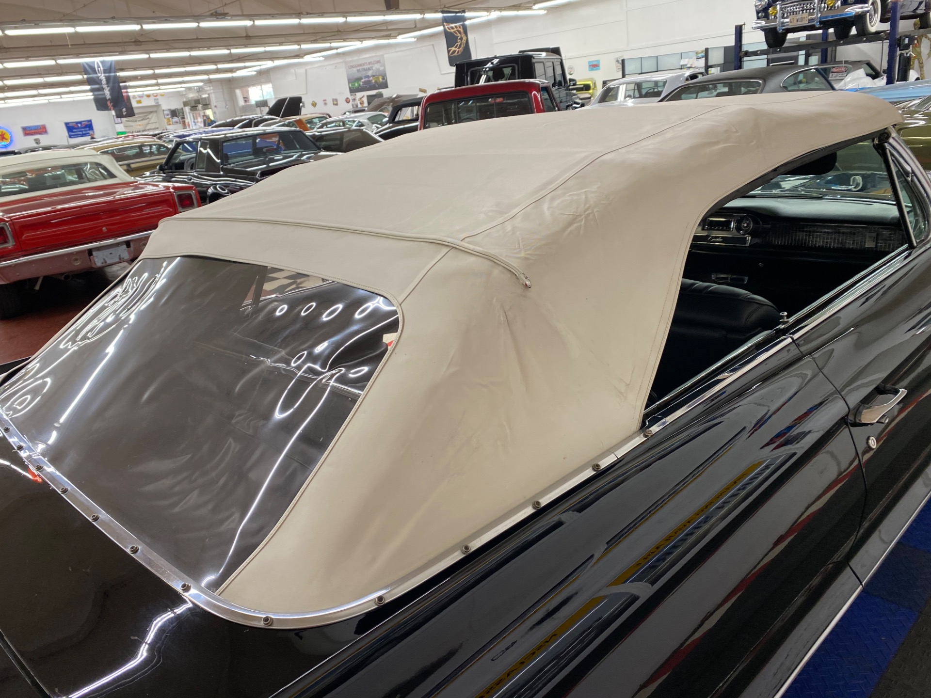 Used 1962 Cadillac Series 62 - CONVERTIBLE - BEAUTIFUL BLACK/WHITE COMBO - RUNS AND DRIVES EXCELLENT - | St. Petersburg, FL