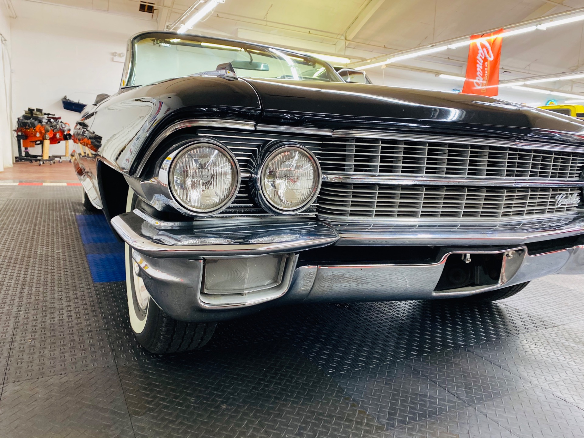 Used 1962 Cadillac Series 62 - CONVERTIBLE - BEAUTIFUL BLACK/WHITE COMBO - RUNS AND DRIVES EXCELLENT - | St. Petersburg, FL