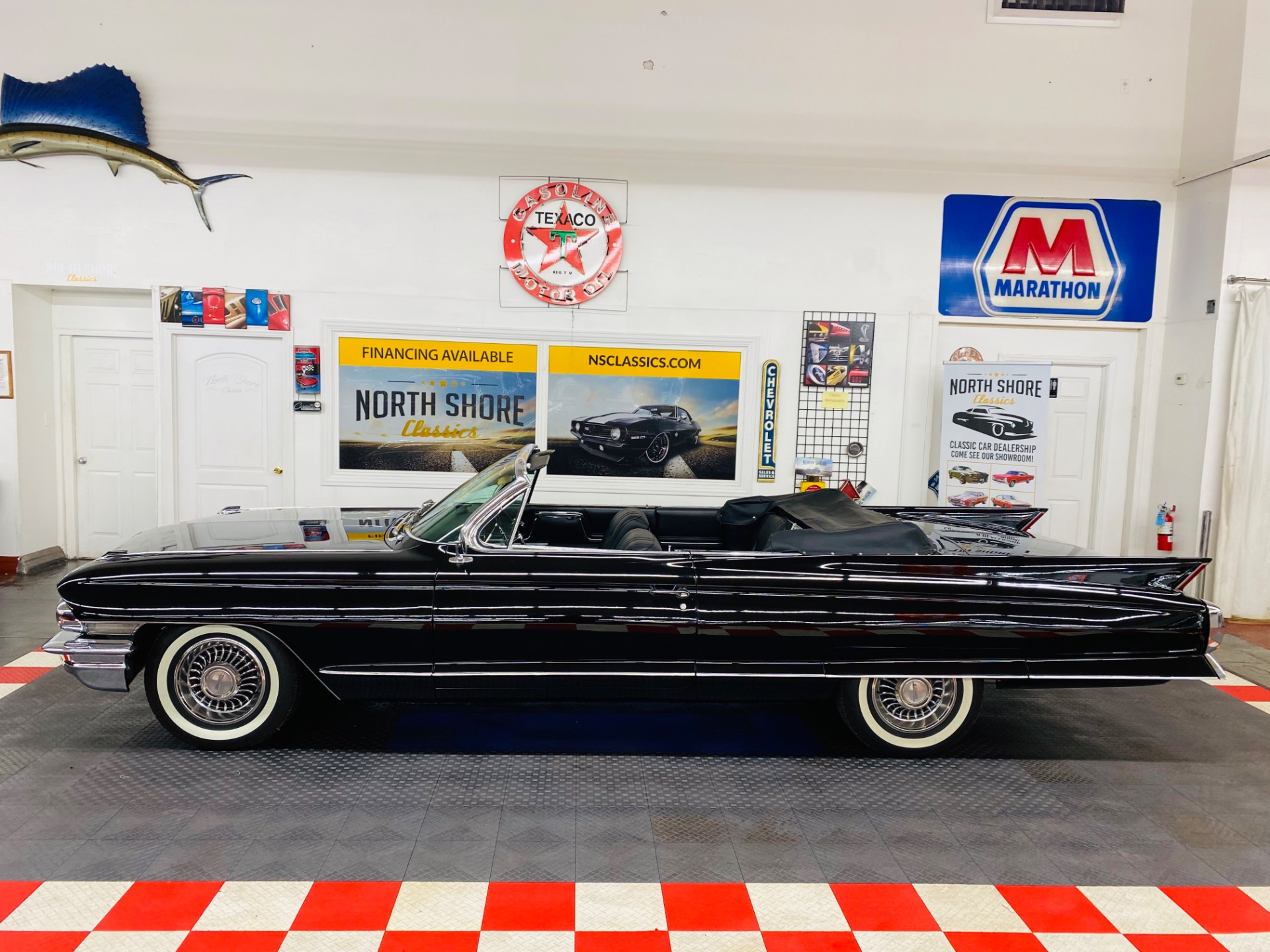 Used 1962 Cadillac Series 62 - CONVERTIBLE - BEAUTIFUL BLACK/WHITE COMBO - RUNS AND DRIVES EXCELLENT - | St. Petersburg, FL