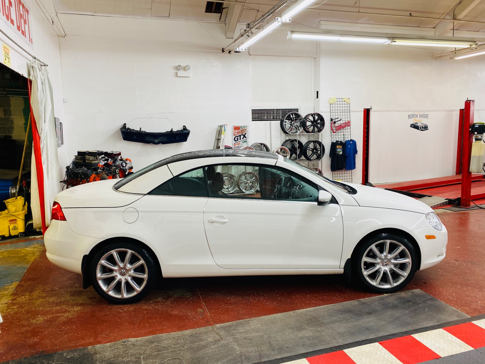 Used 2011 Volkswagen Eos Lux SULEV | Mundelein, IL