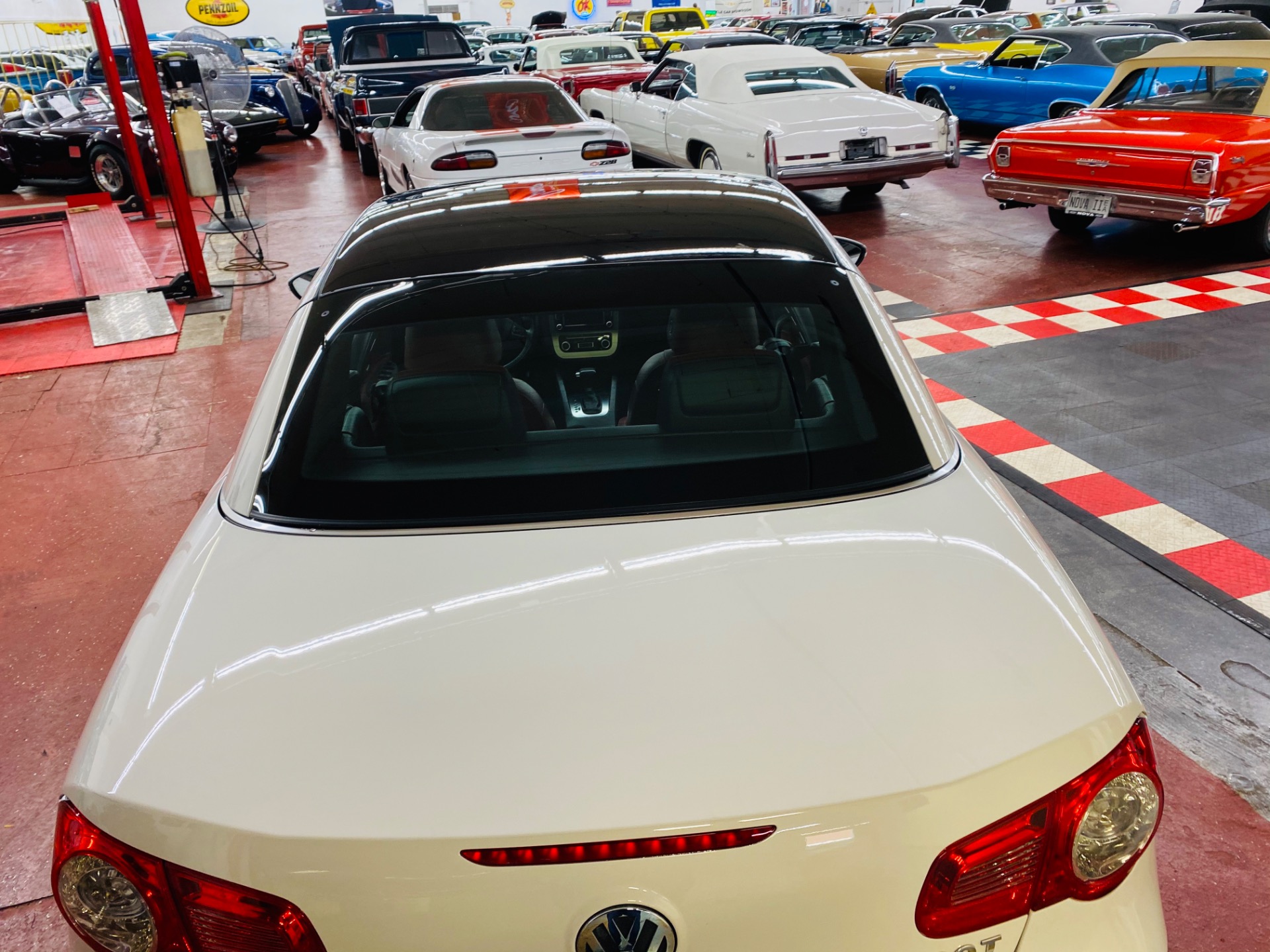 Used 2011 Volkswagen Eos Lux SULEV | Mundelein, IL