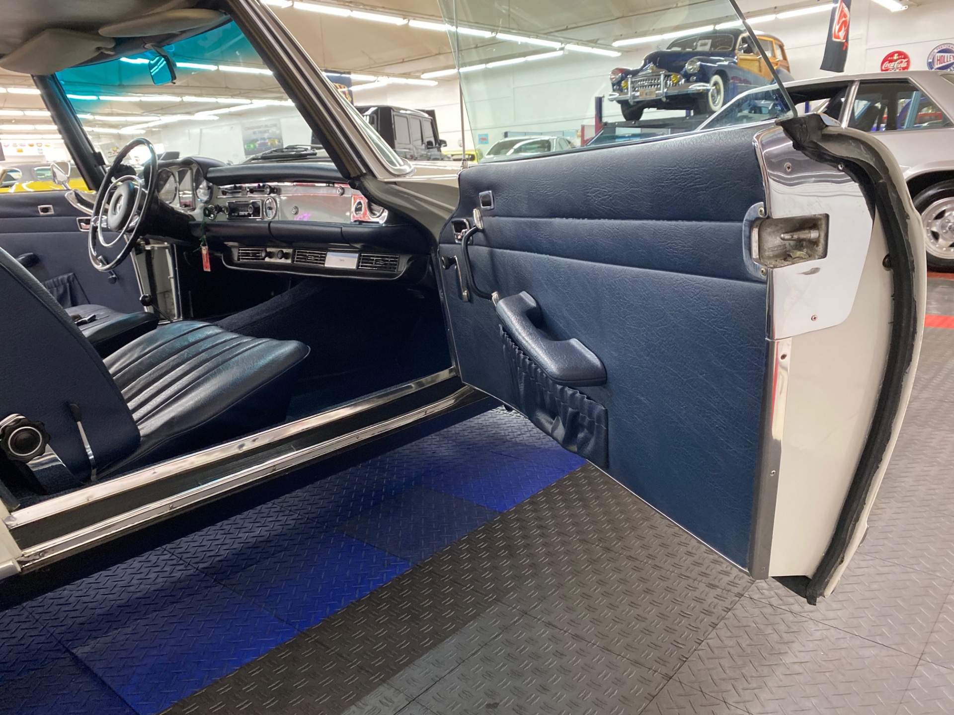 Used 1971 Mercedes-Benz 280 SL - TWO TOP CONVERTIBLE - VERY CLEAN - SEE VIDEO | St. Petersburg, FL