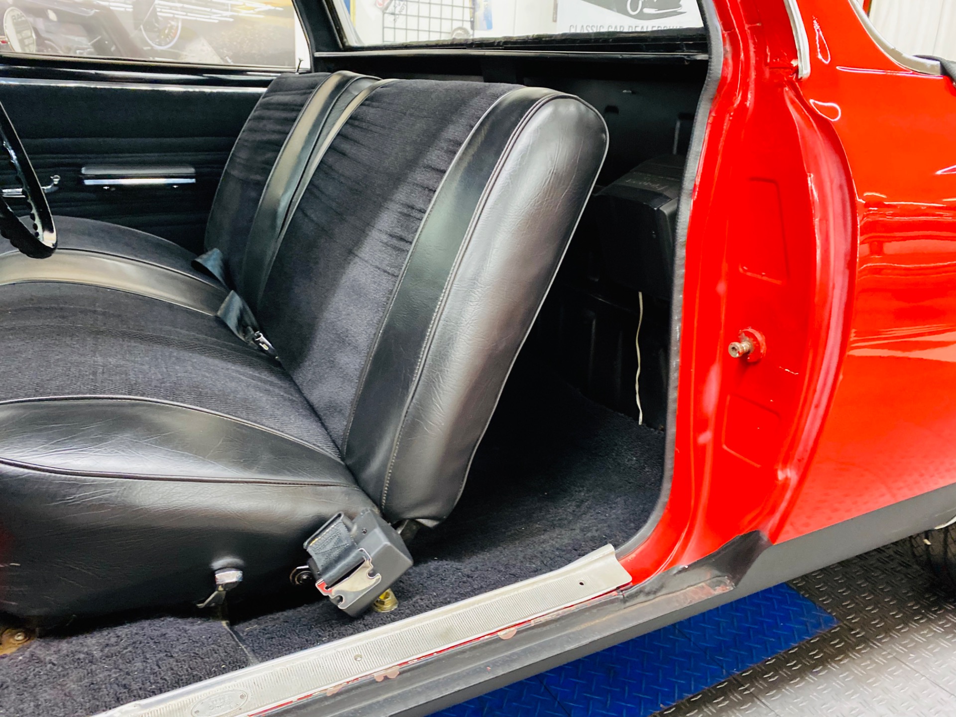 Used 1965 Chevrolet El Camino - 300HP 327 ENGINE - 700R4 TRANS - VERY CLEAN - SEE VIDEO | Mundelein, IL