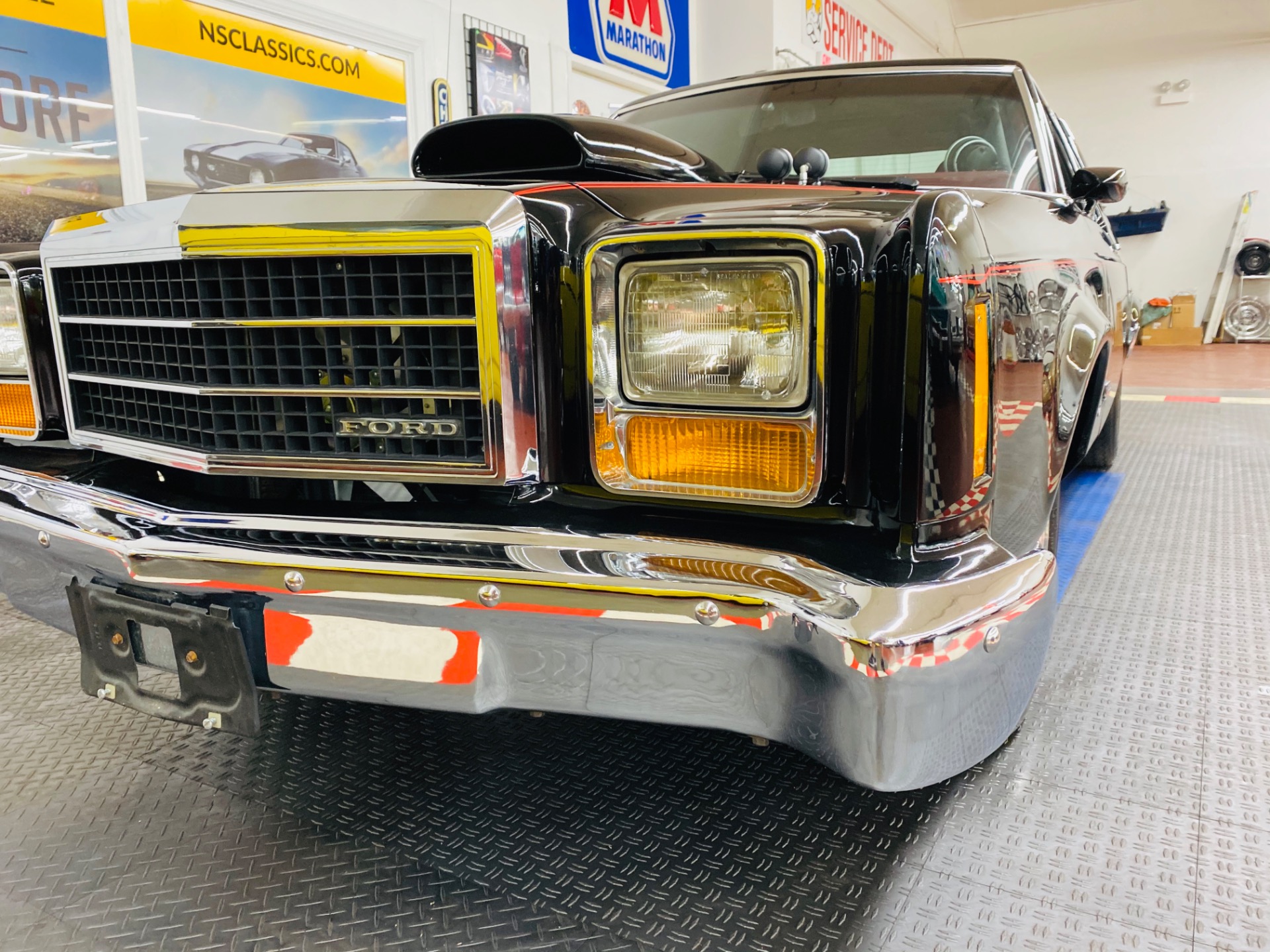 Used 1978 Ford Granada - ESS 351 V8 ENGINE - LOTS OF POWER - SUPER CLEAN BODY - SEE VIDEO | St. Petersburg, FL