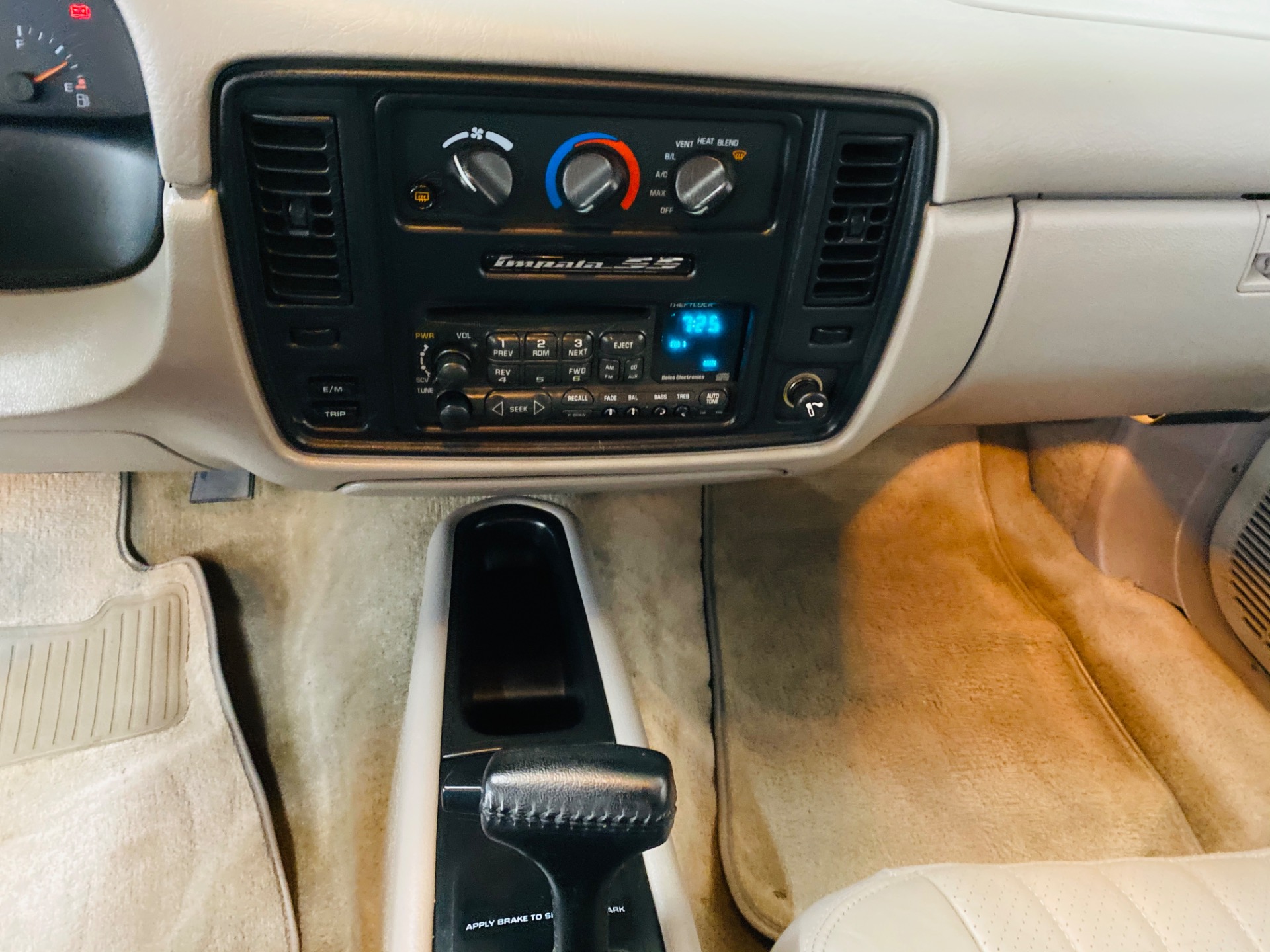 Used 1996 Chevrolet Impala -SS - VERY CLEAN BODY - LOW MILES - SEE VIDEO | Mundelein, IL