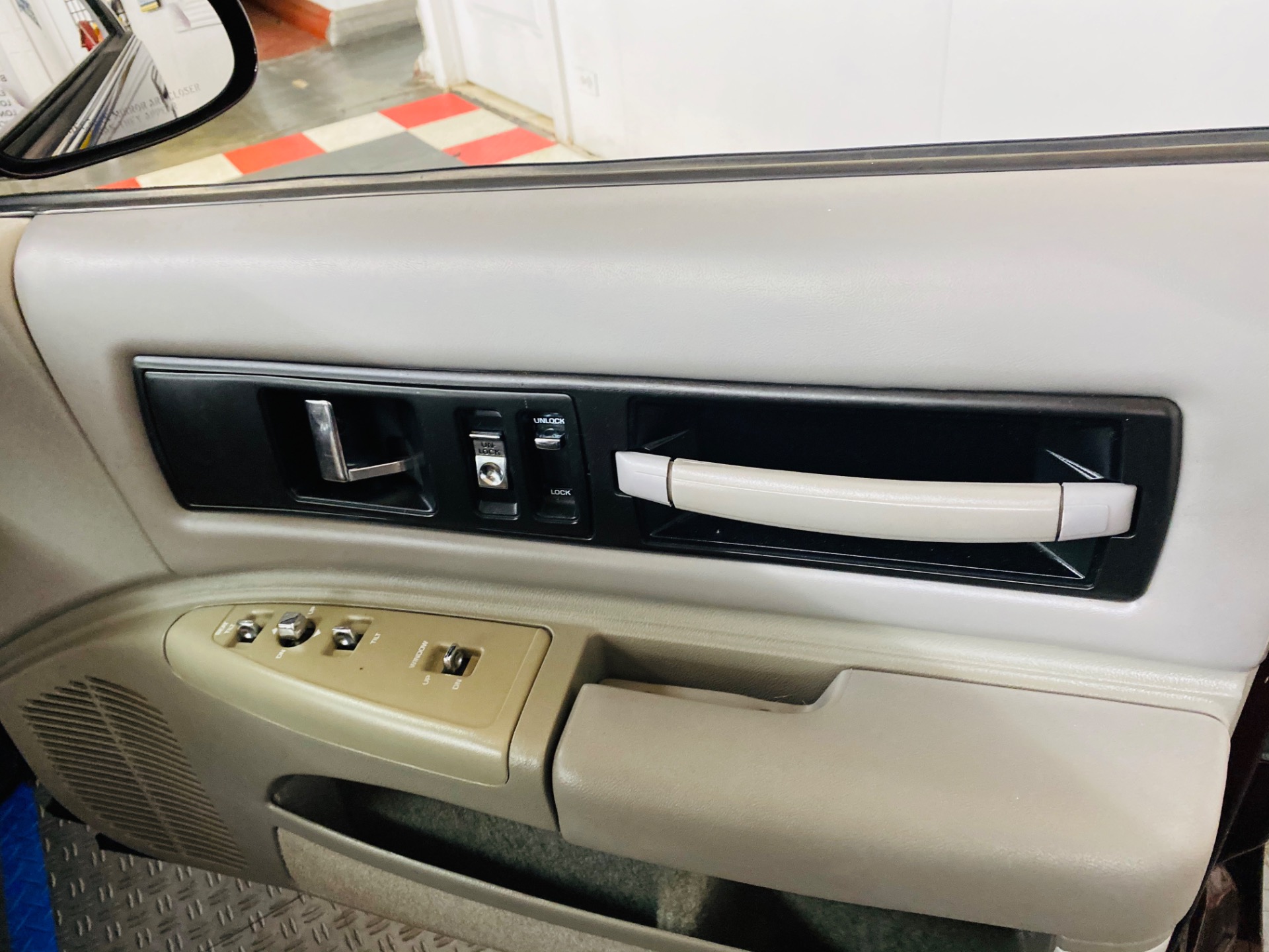 Used 1996 Chevrolet Impala -SS - VERY CLEAN BODY - LOW MILES - SEE VIDEO | Mundelein, IL
