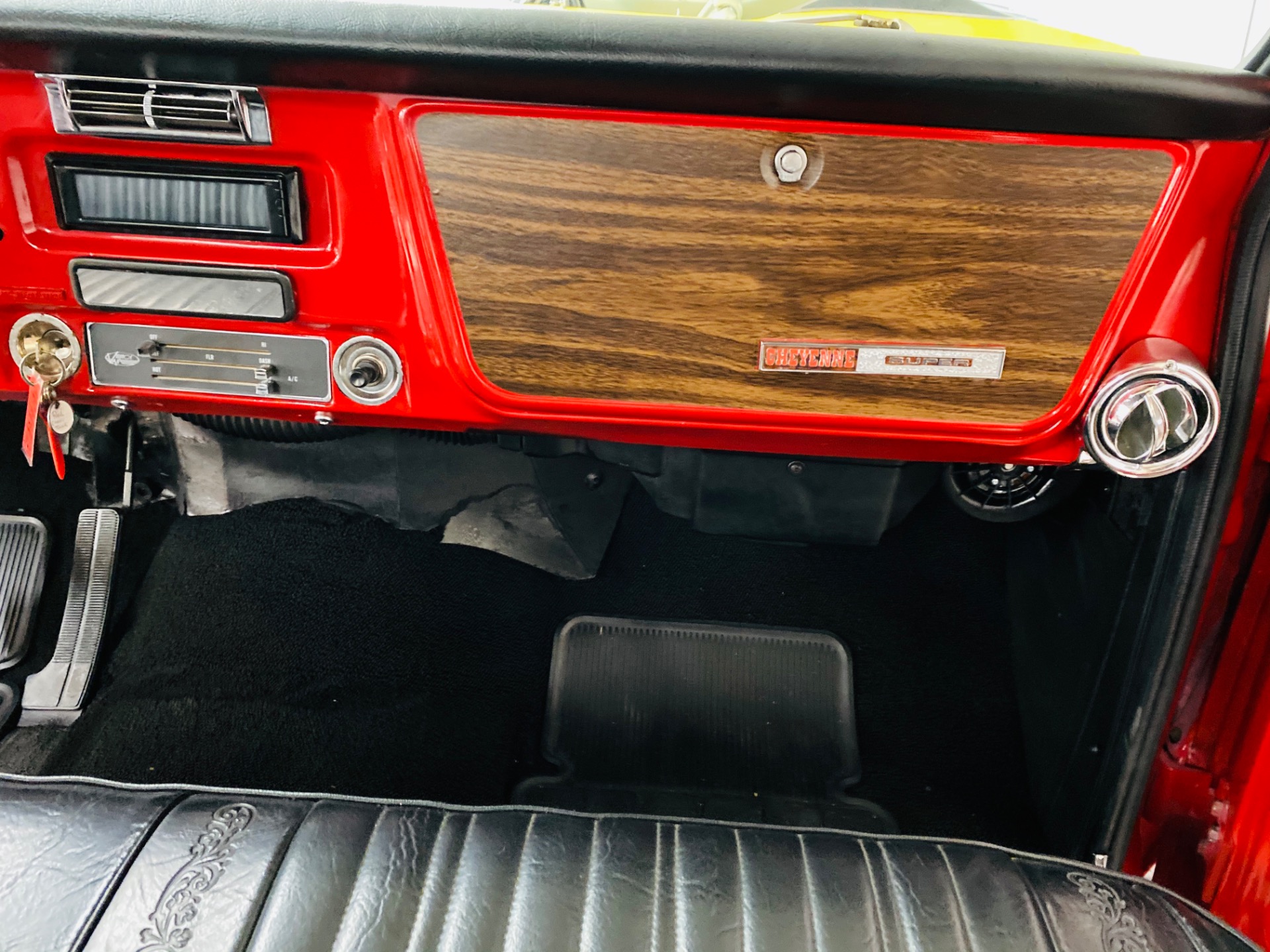 Used 1969 Chevrolet Pickup - C10 CHEYENNE - CLEAN SOUTHERN TRUCK - SEE VIDEO | Mundelein, IL