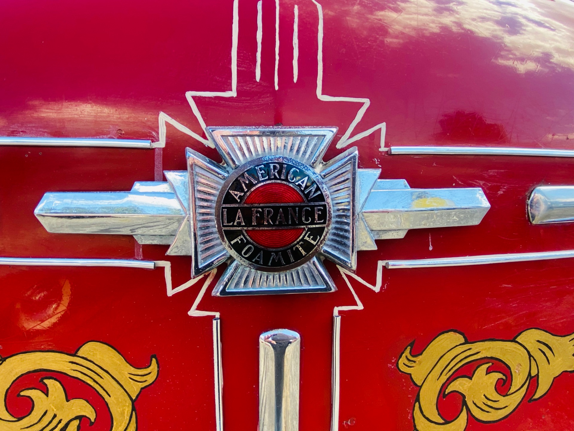 american lafrance emblem