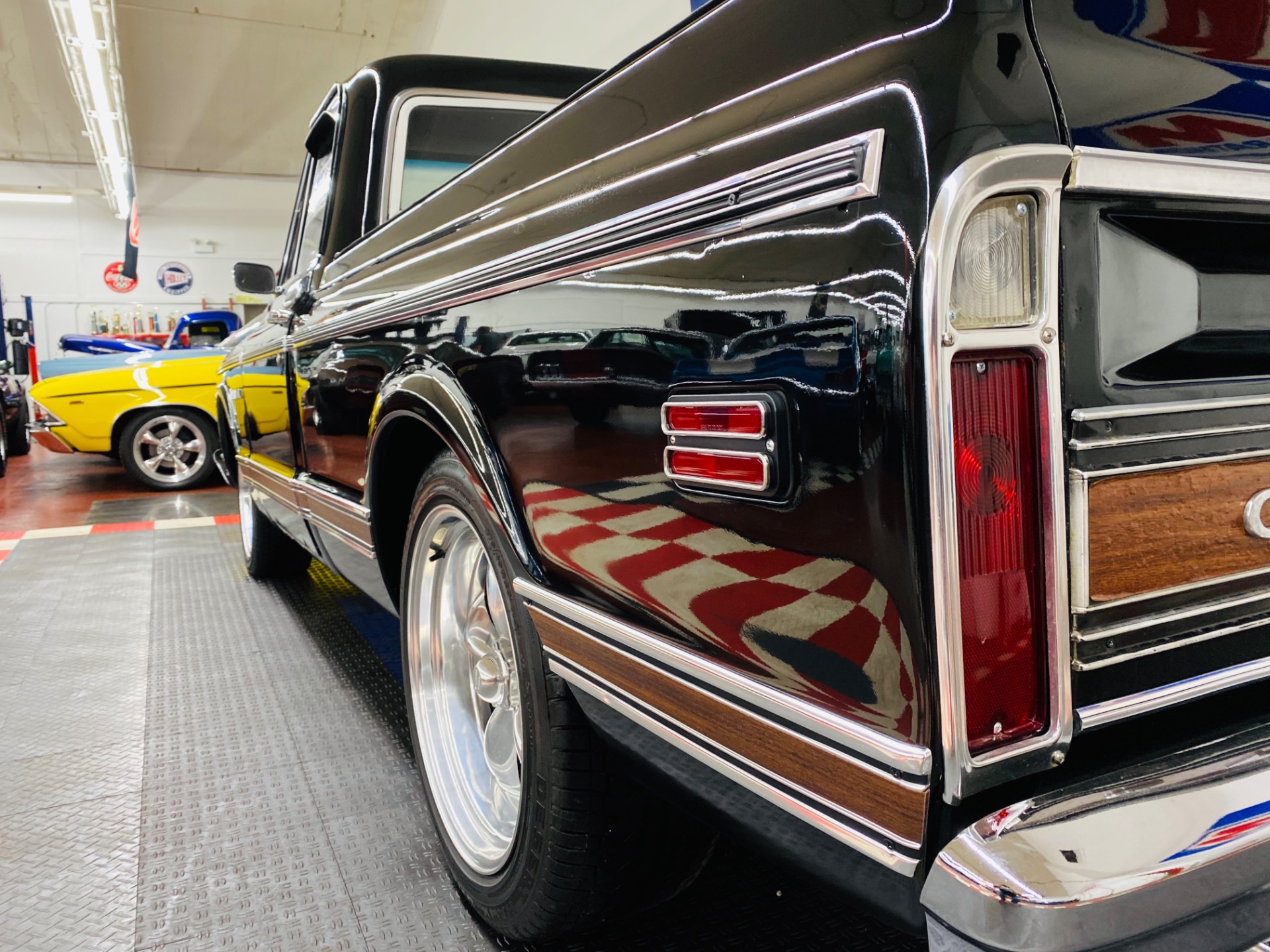 Used 1970 Chevrolet Pickup - C 10 - CHEYENNE TRIM - CLEAN SOUTHERN TRUCK - | St. Petersburg, FL