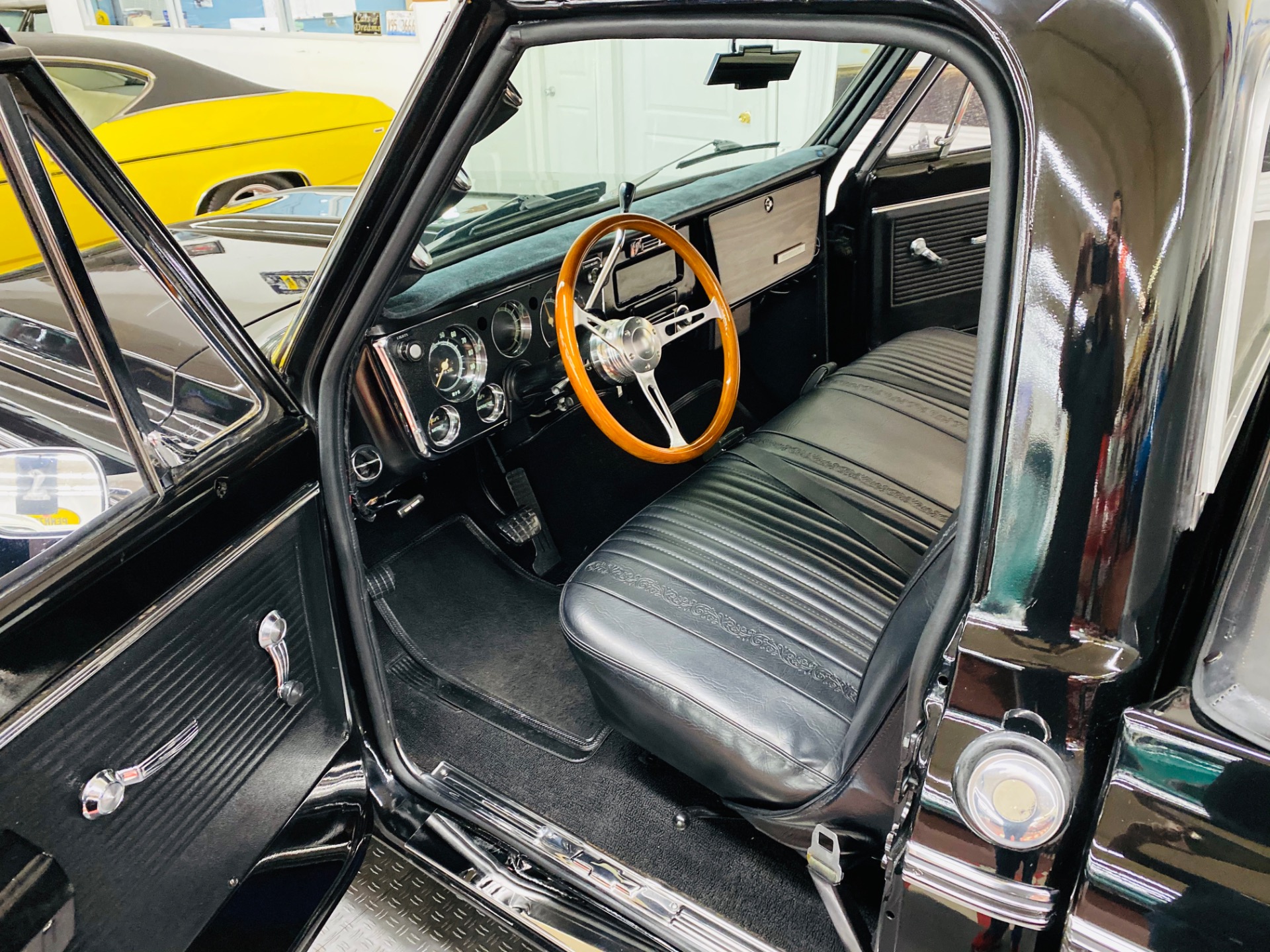 Used 1970 Chevrolet Pickup - C 10 - CHEYENNE TRIM - CLEAN SOUTHERN TRUCK - | St. Petersburg, FL