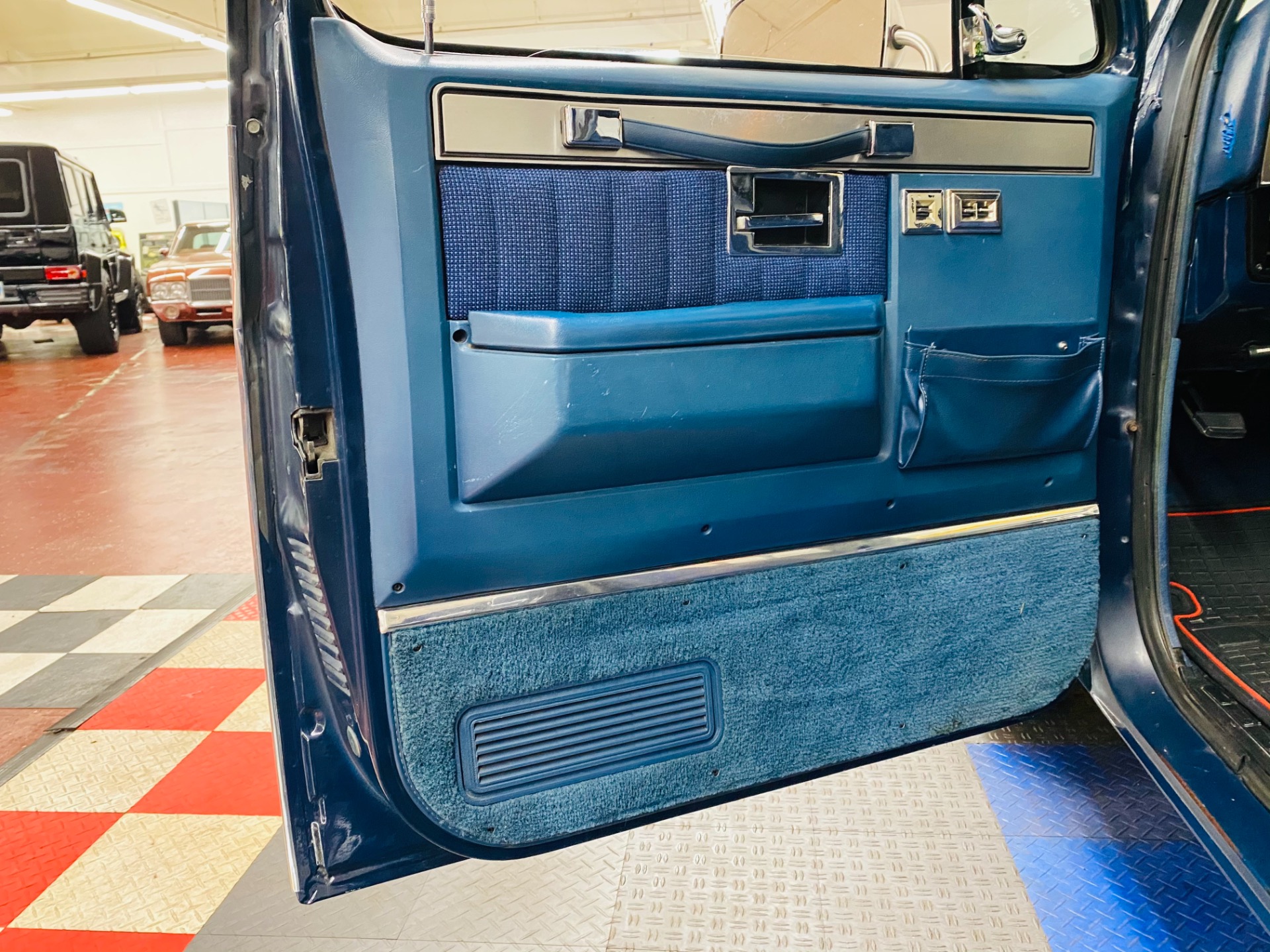Used 1986 Chevrolet Pickup - C10 SILVERADO - VERY CLEAN SOUTHERN TRUCK - SEE VIDEO | St. Petersburg, FL