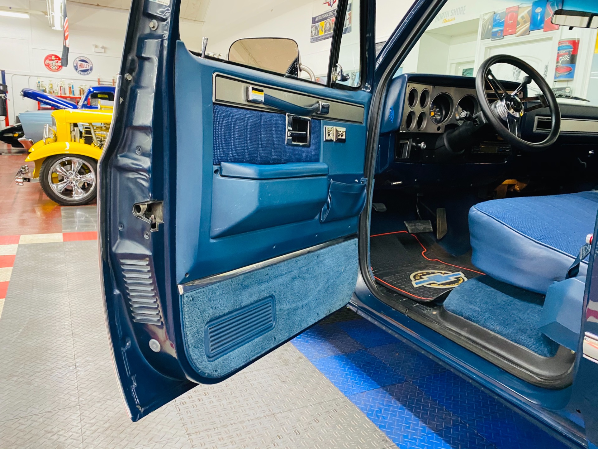 Used 1986 Chevrolet Pickup - C10 SILVERADO - VERY CLEAN SOUTHERN TRUCK - SEE VIDEO | St. Petersburg, FL
