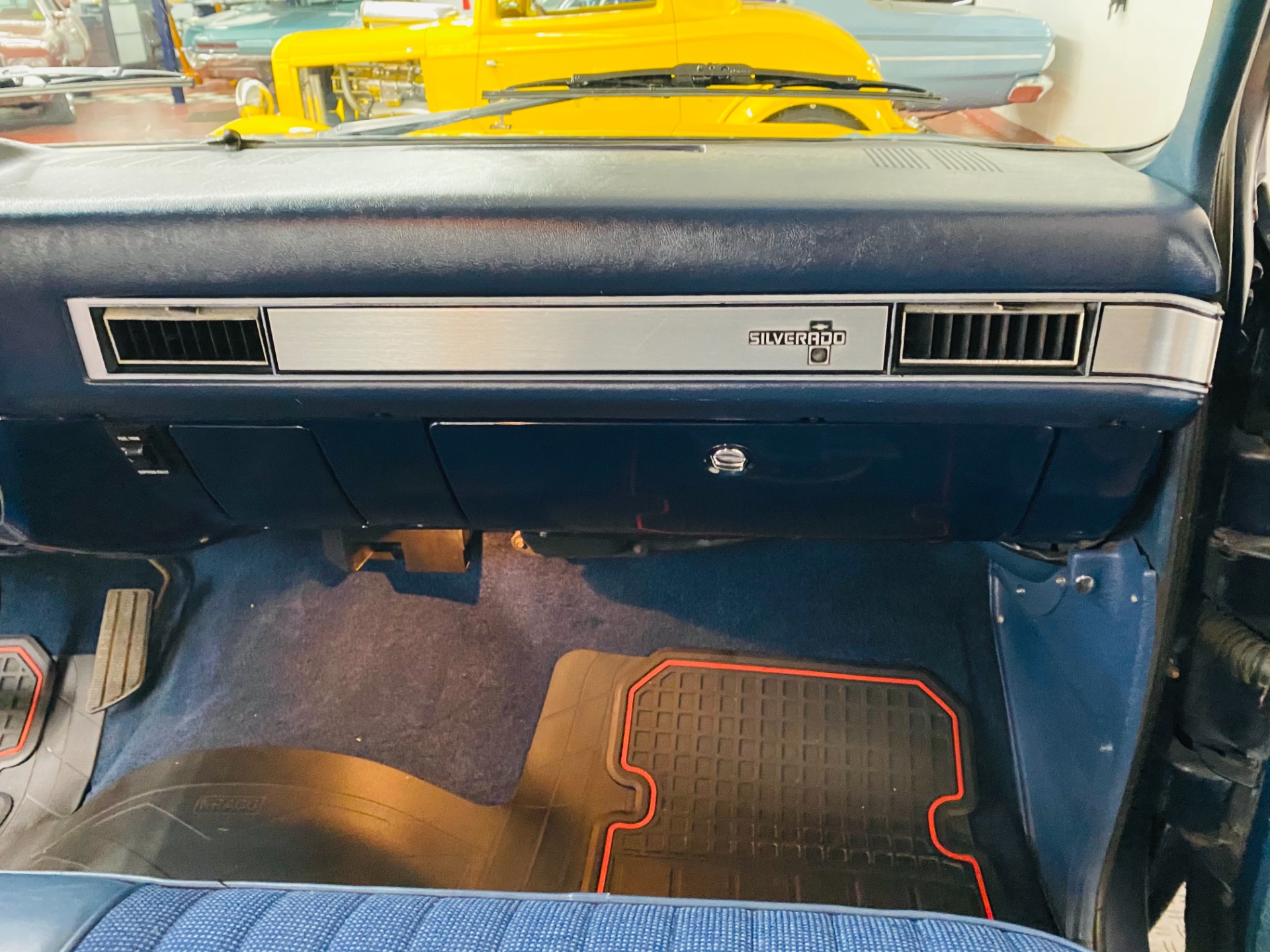 Used 1986 Chevrolet Pickup - C10 SILVERADO - VERY CLEAN SOUTHERN TRUCK - SEE VIDEO | St. Petersburg, FL