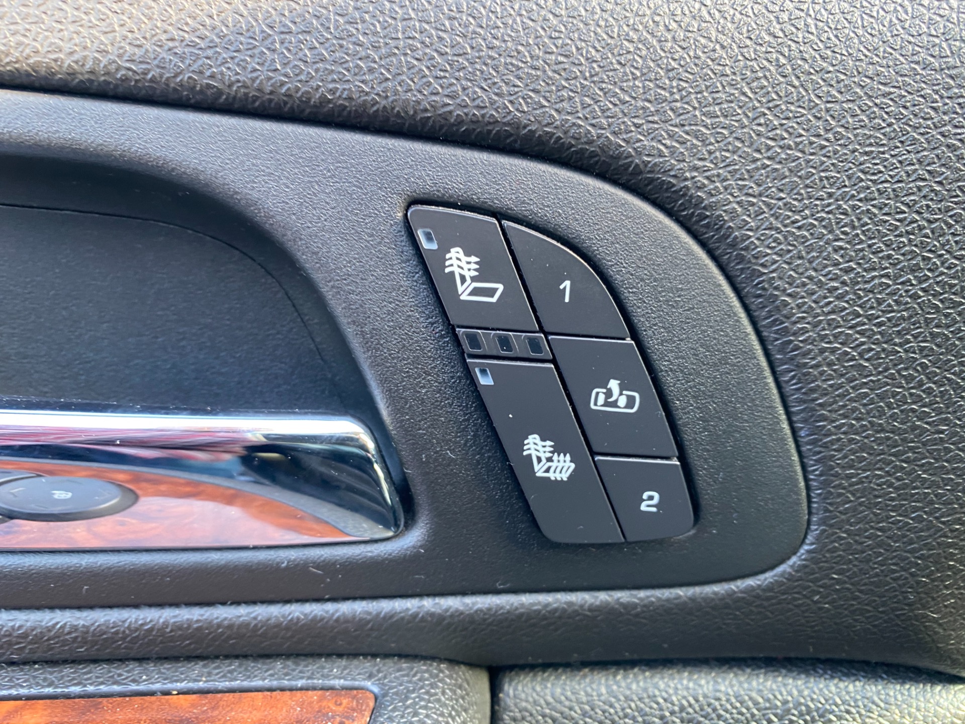 Used 2007 Chevrolet Avalanche LTZ 1500 | Mundelein, IL