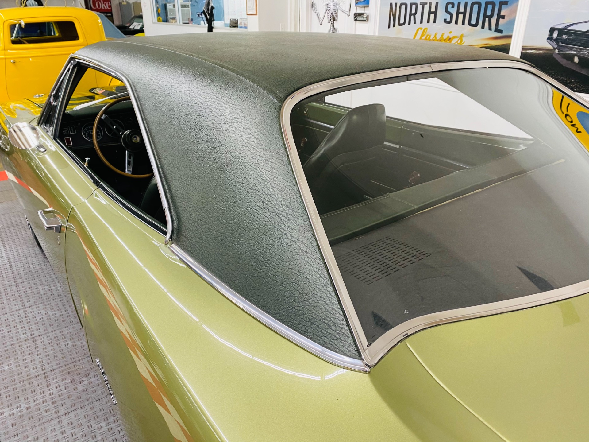 Used 1970 Plymouth Roadrunner - FACTORY V CODE 440 6 PACK -AIR GRABBER- CLEAN ORIGINAL FLOORS- SEE VIDEO | St. Petersburg, FL