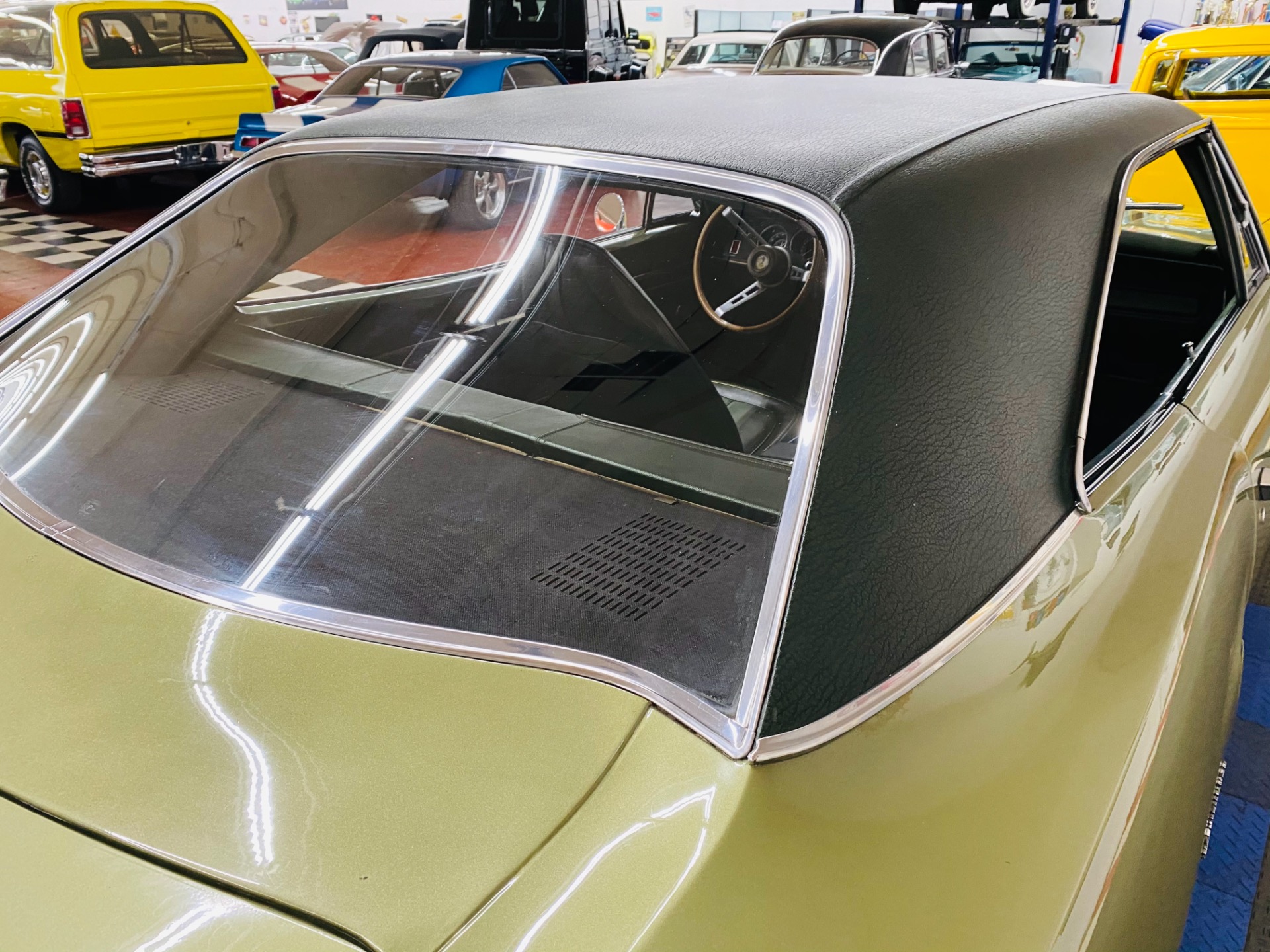 Used 1970 Plymouth Roadrunner - FACTORY V CODE 440 6 PACK -AIR GRABBER- CLEAN ORIGINAL FLOORS- SEE VIDEO | St. Petersburg, FL