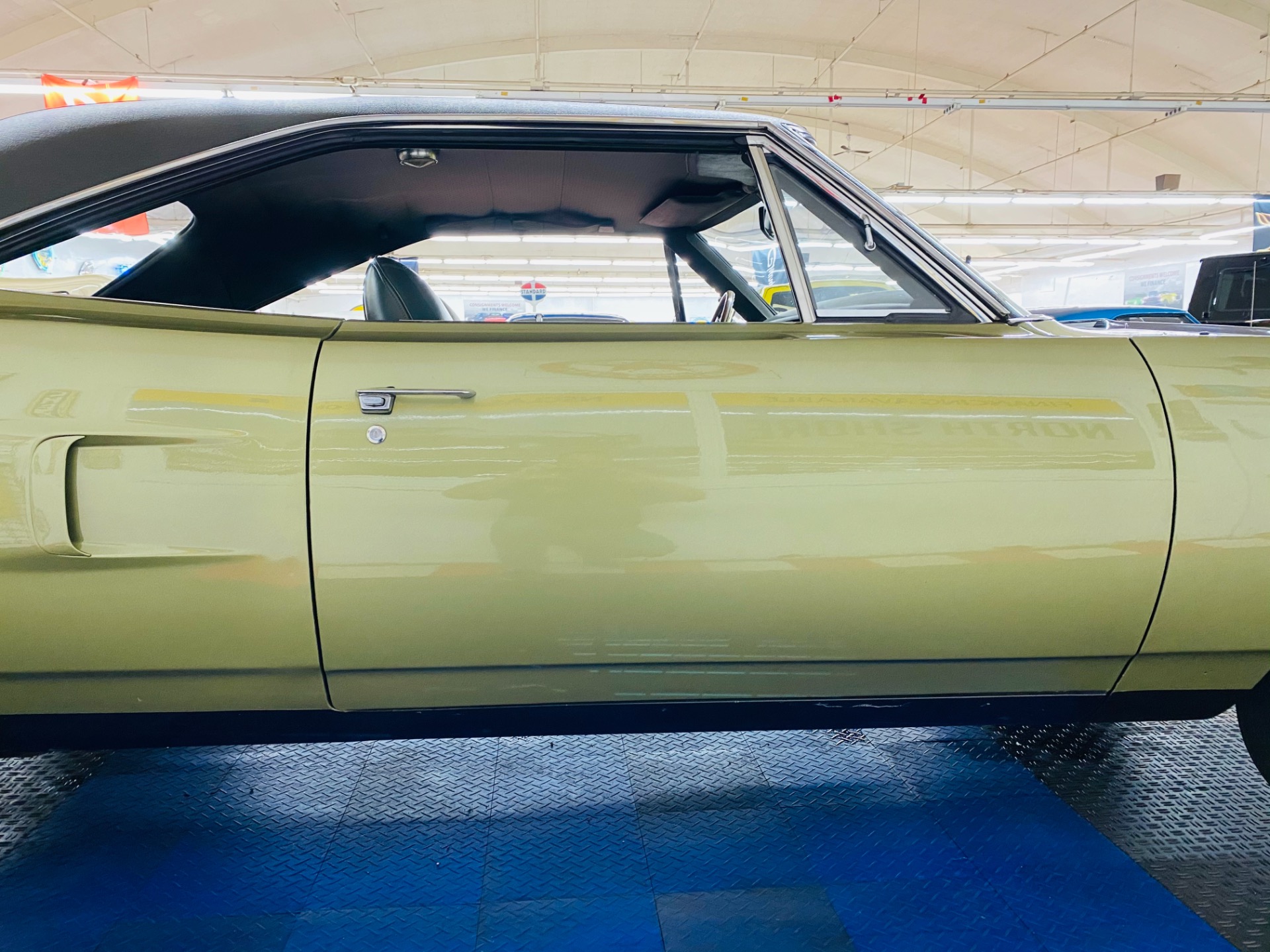 Used 1970 Plymouth Roadrunner - FACTORY V CODE 440 6 PACK -AIR GRABBER- CLEAN ORIGINAL FLOORS- SEE VIDEO | St. Petersburg, FL