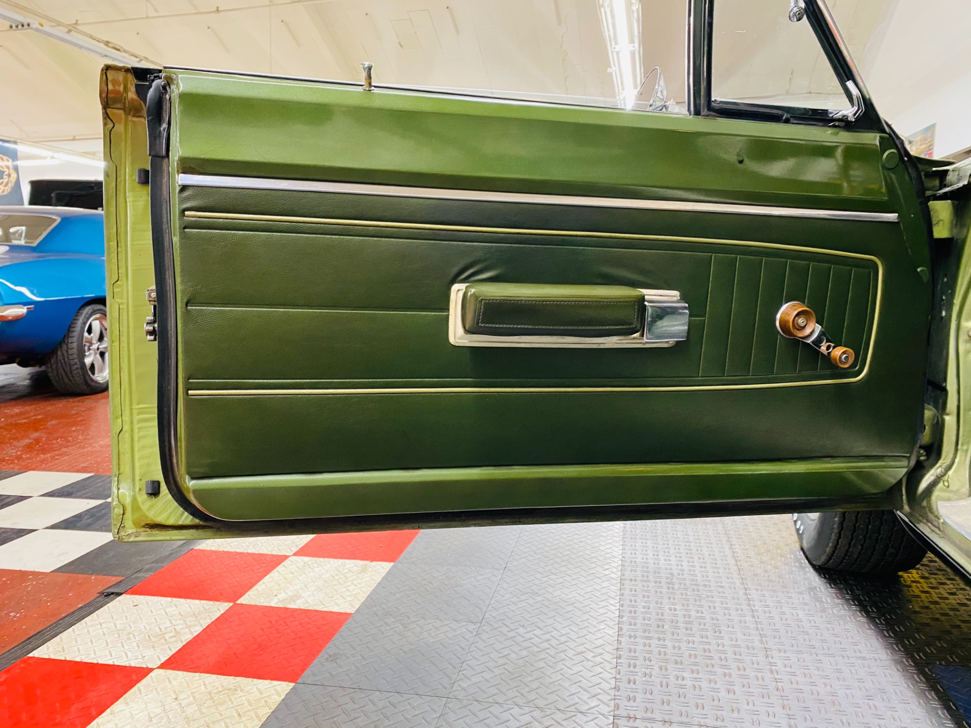 Used 1970 Plymouth Roadrunner - FACTORY V CODE 440 6 PACK -AIR GRABBER- CLEAN ORIGINAL FLOORS- SEE VIDEO | St. Petersburg, FL