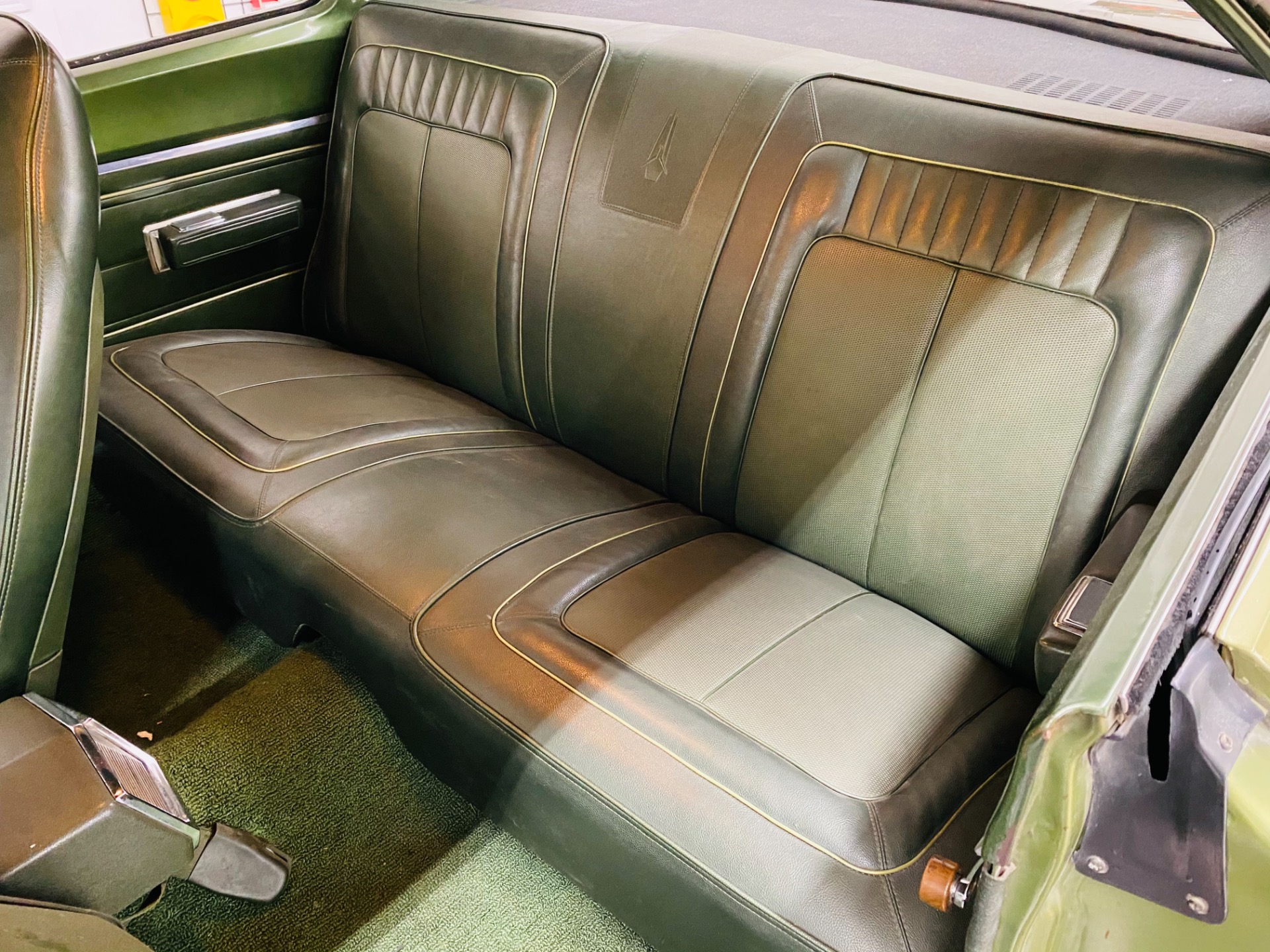 Used 1970 Plymouth Roadrunner - FACTORY V CODE 440 6 PACK -AIR GRABBER- CLEAN ORIGINAL FLOORS- SEE VIDEO | St. Petersburg, FL