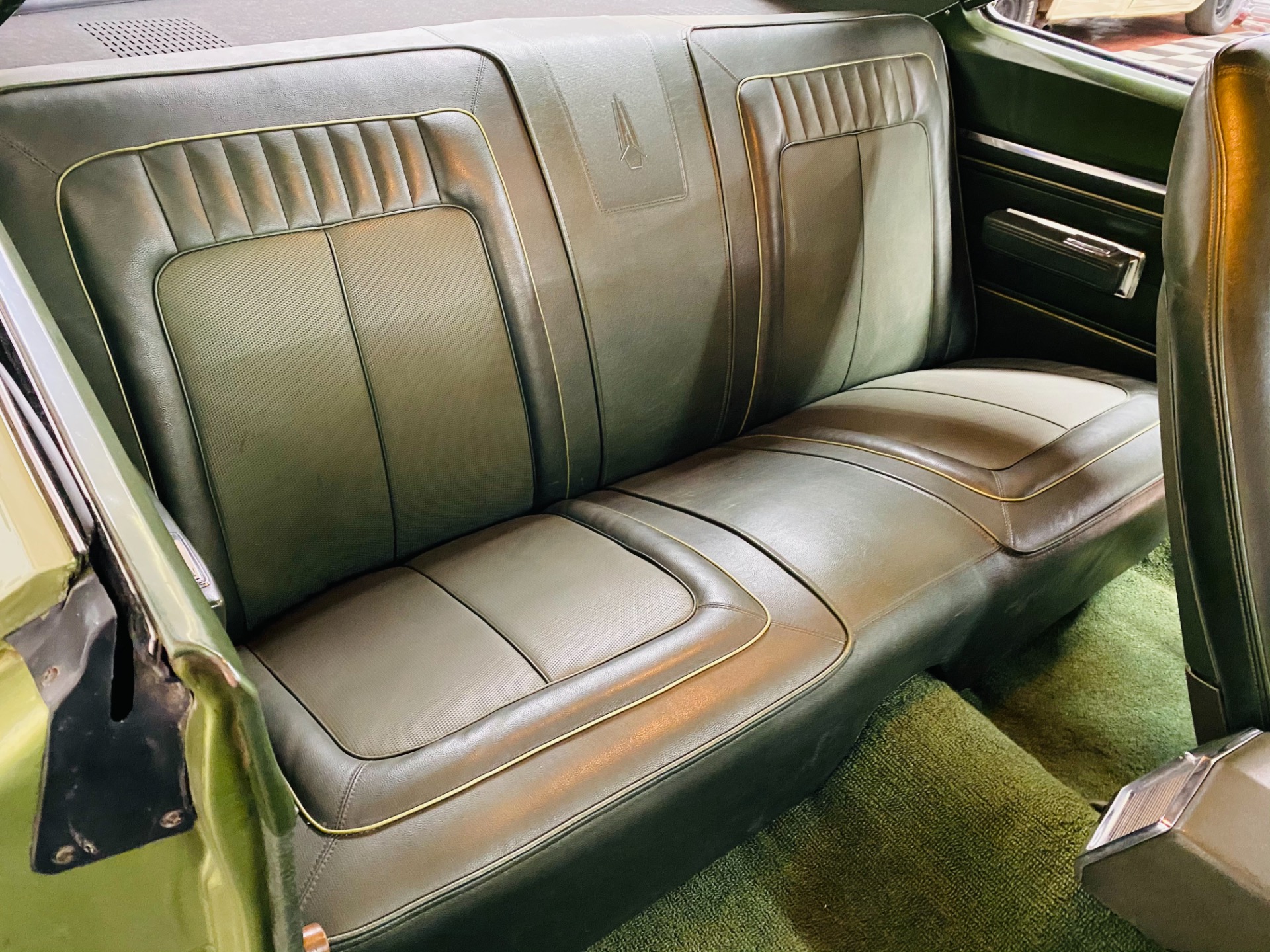 Used 1970 Plymouth Roadrunner - FACTORY V CODE 440 6 PACK -AIR GRABBER- CLEAN ORIGINAL FLOORS- SEE VIDEO | St. Petersburg, FL