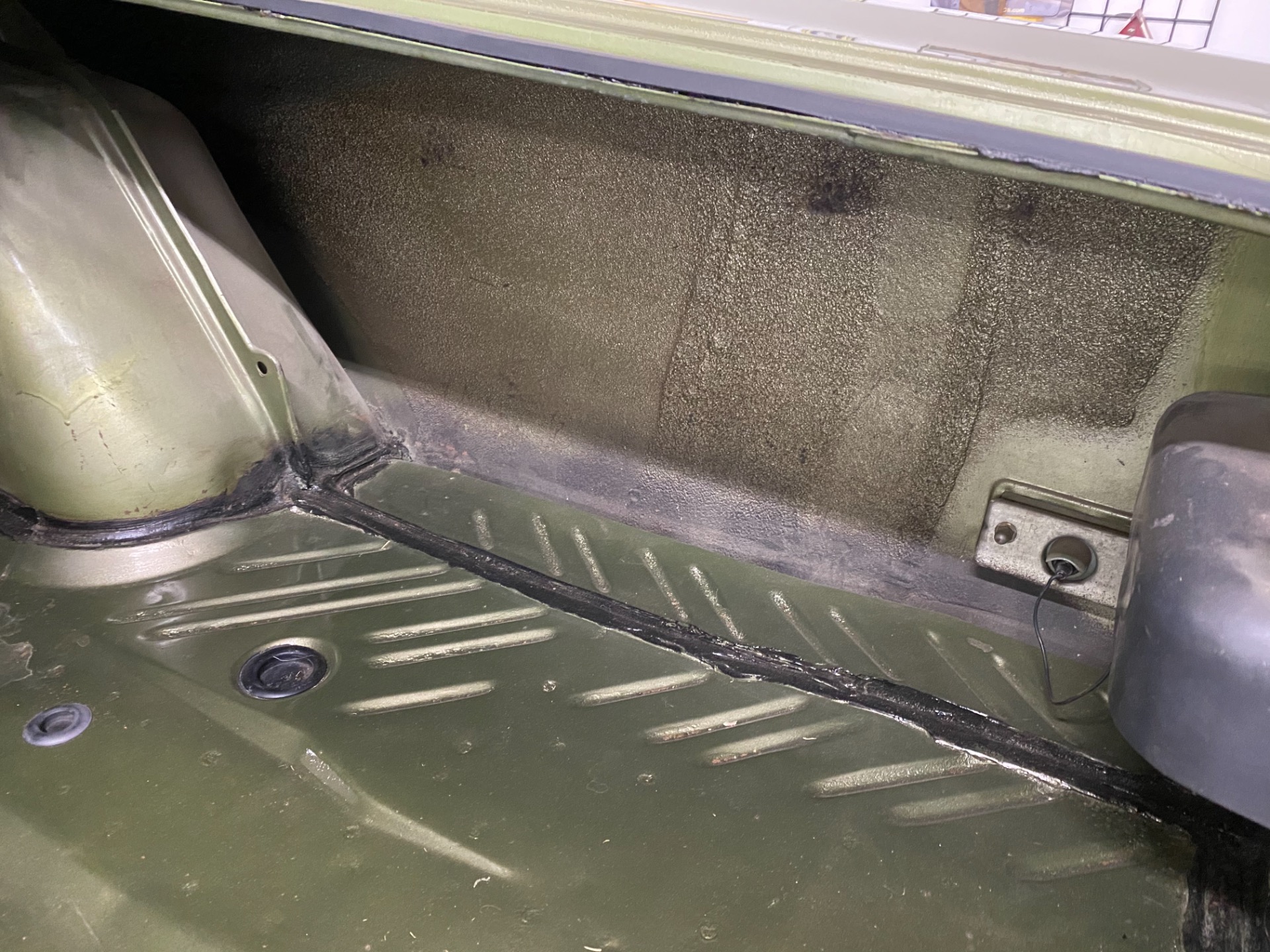 Used 1970 Plymouth Roadrunner - FACTORY V CODE 440 6 PACK -AIR GRABBER- CLEAN ORIGINAL FLOORS- SEE VIDEO | St. Petersburg, FL