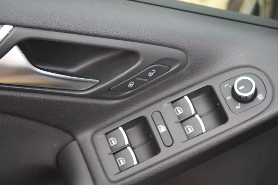 Used 2013 Volkswagen GTI Wolfsburg Edition PZEV | Mundelein, IL