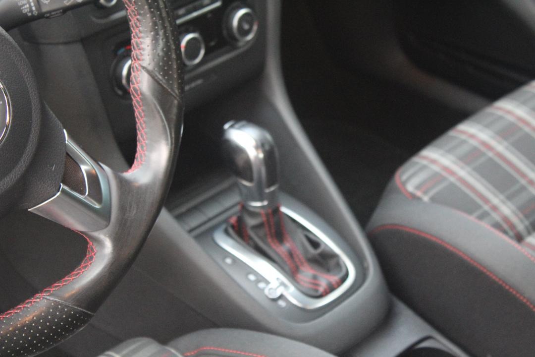 Used 2013 Volkswagen GTI Wolfsburg Edition PZEV | Mundelein, IL