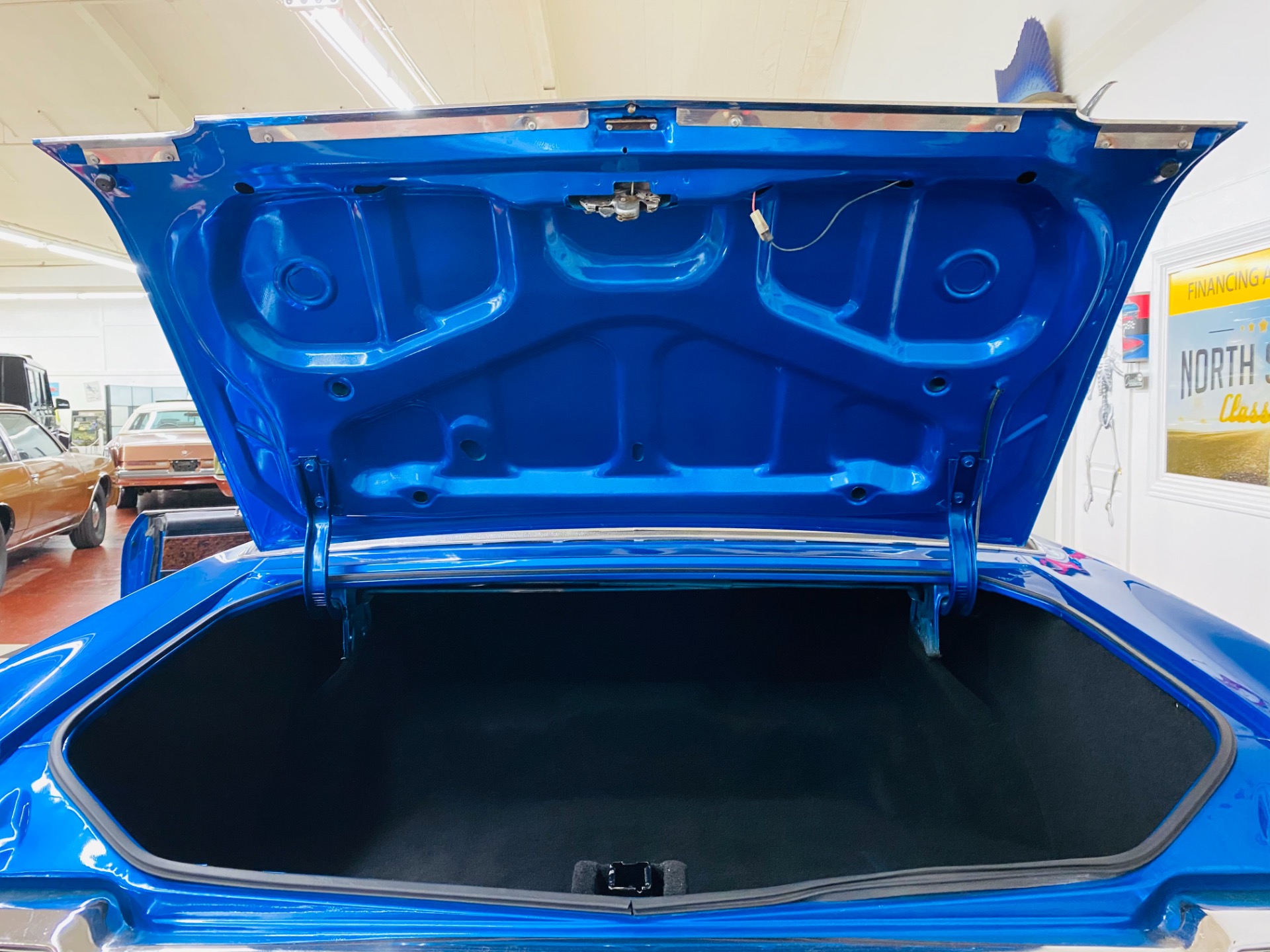 Used 1970 Oldsmobile Cutlass - HIGH QUALITY PAINT - VERY CLEAN BODY - SEE VIDEO | Mundelein, IL
