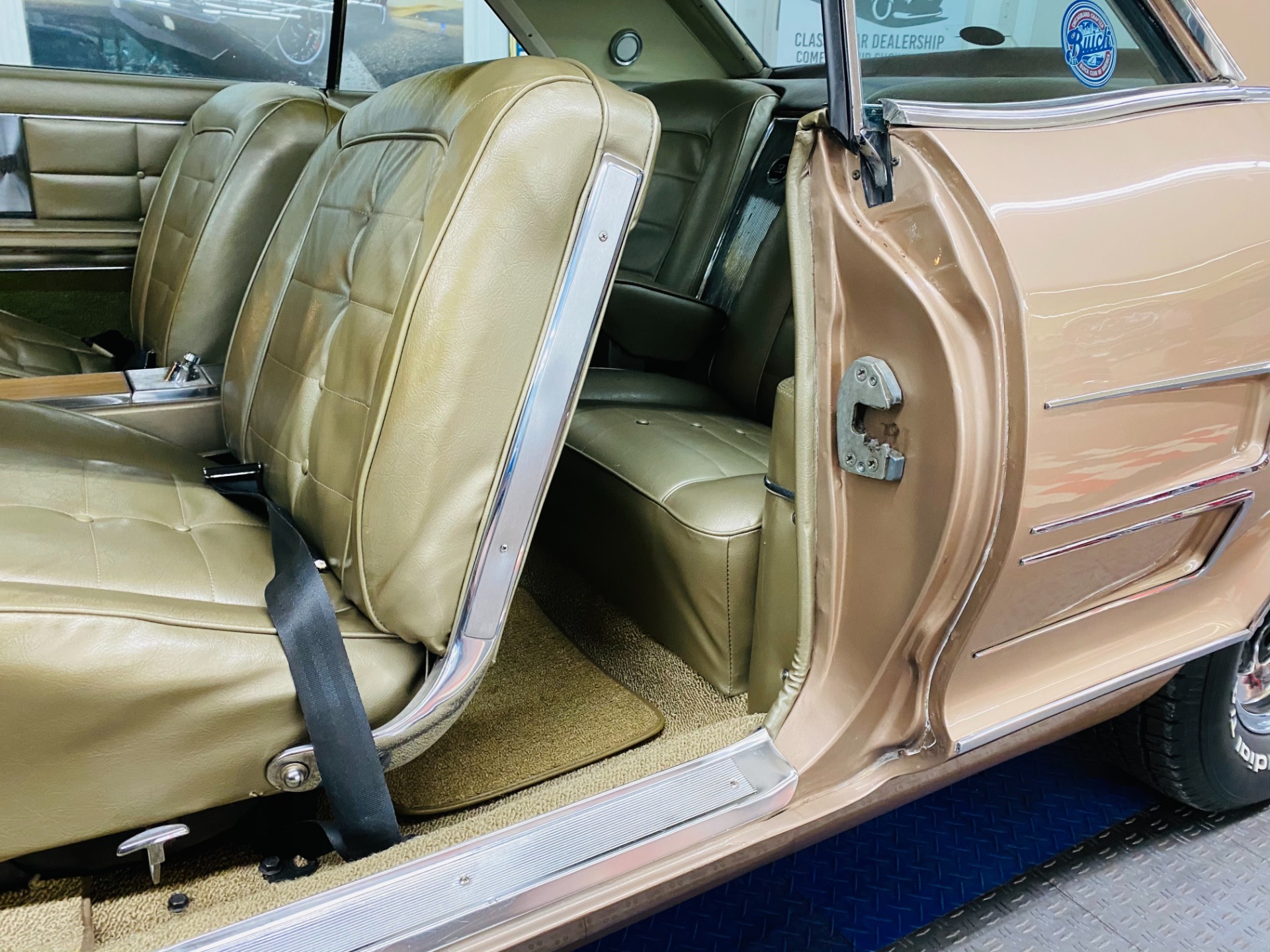 Used 1964 Buick Riviera - 425 WILDCAT ENGINE - HIGH QUALITY RESTORATION - SEE VIDEO | St. Petersburg, FL