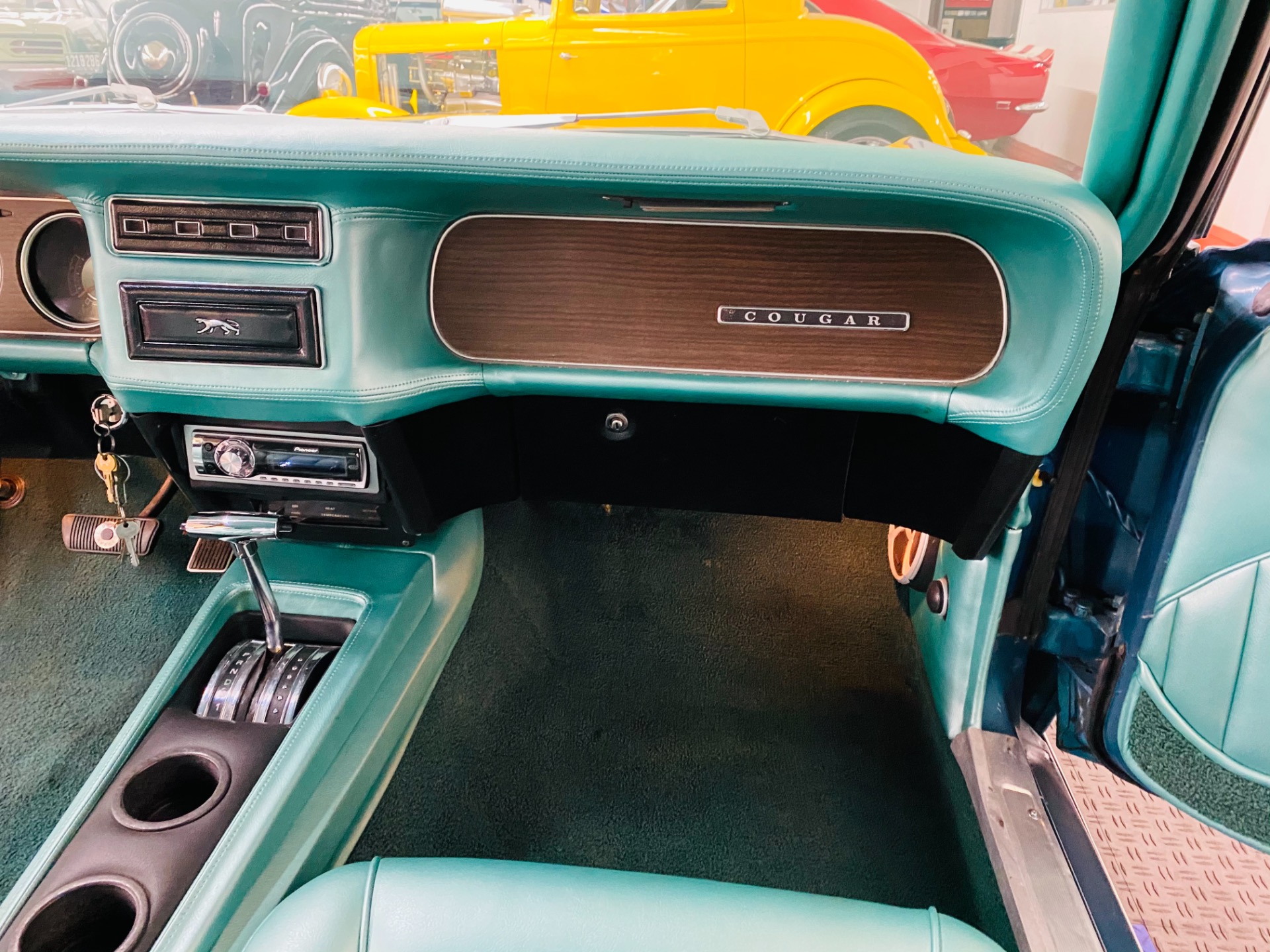 Used 1969 Mercury Cougar - 302 V8 ENGINE - Fuel Injection-SEE VIDEO | St. Petersburg, FL